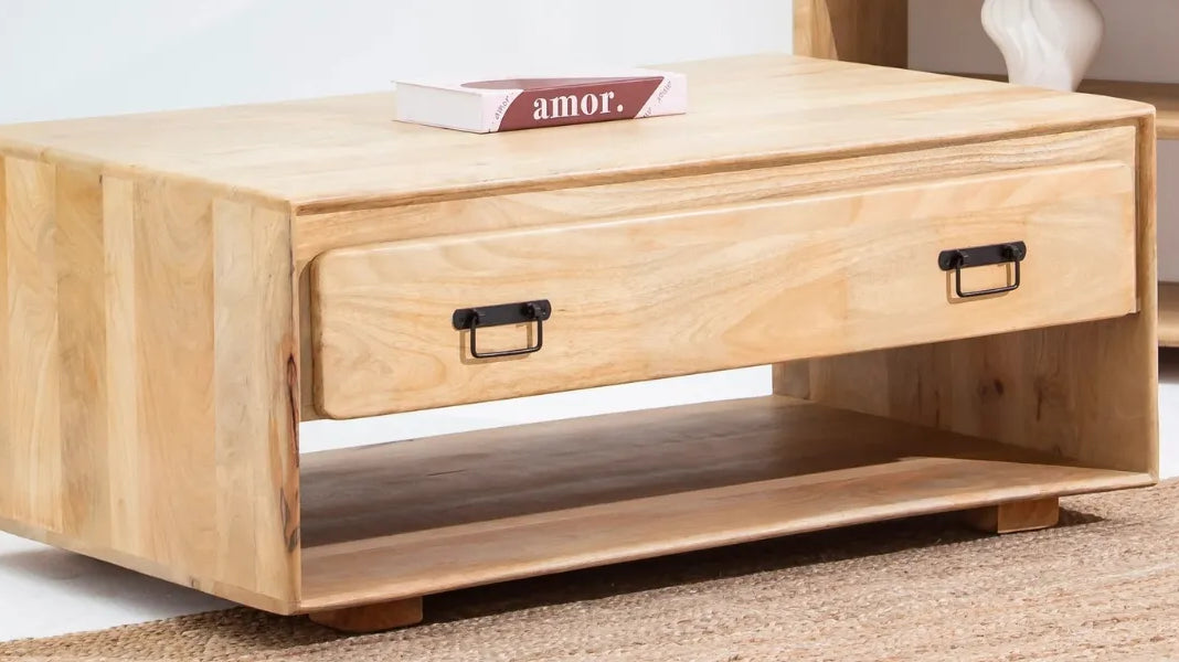 8 Ways Solid Wood Furniture Handles Dubai’s Heat Better Than MDF