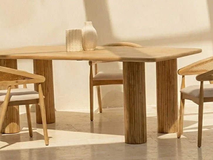Best Solid Wood Dining Tables in Dubai: How to Choose the Right One for Your Family - Art and craft furniture