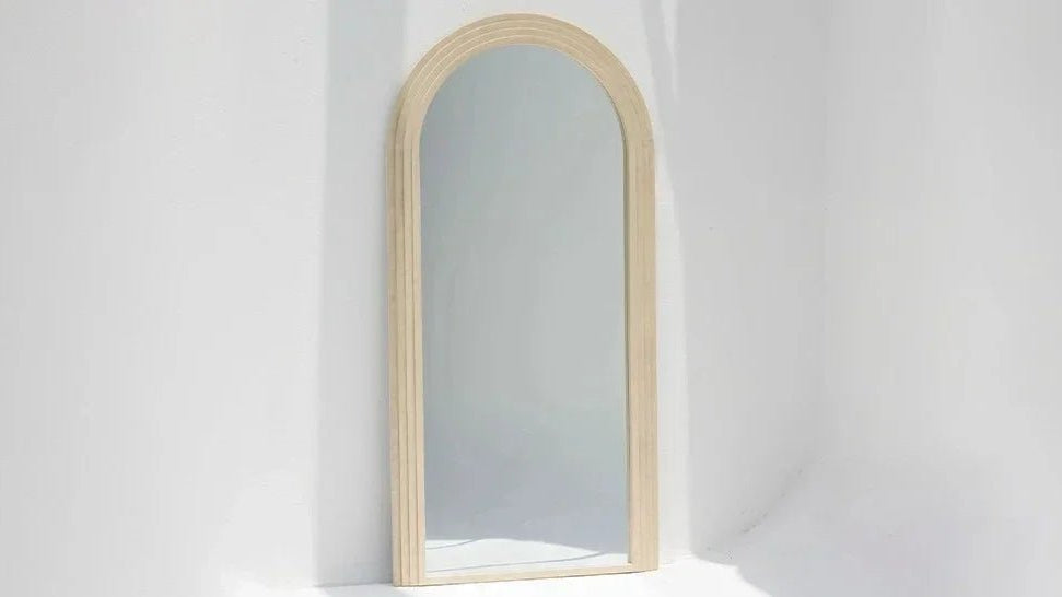 Why Oversized Mirrors Are Becoming a Luxury Interior Essential - Art and craft furniture
