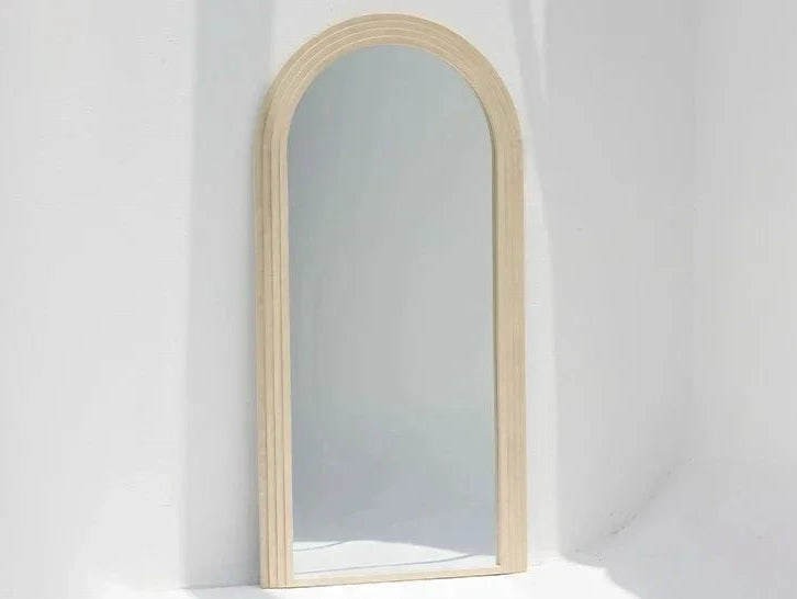 Why Oversized Mirrors Are Becoming a Luxury Interior Essential - Art and craft furniture
