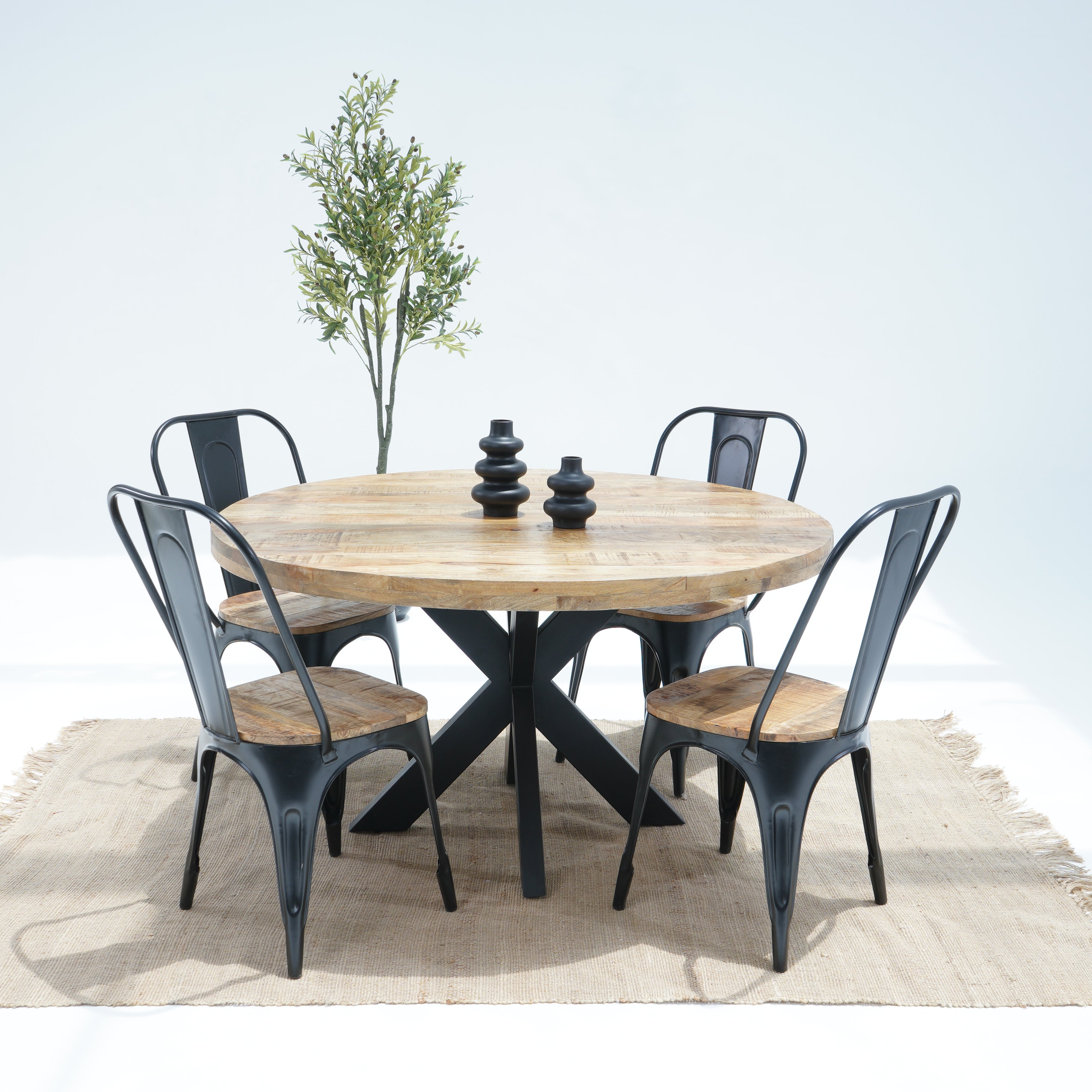 Parisian Elegance Round Mango Wood With Metal Leg Dining Table