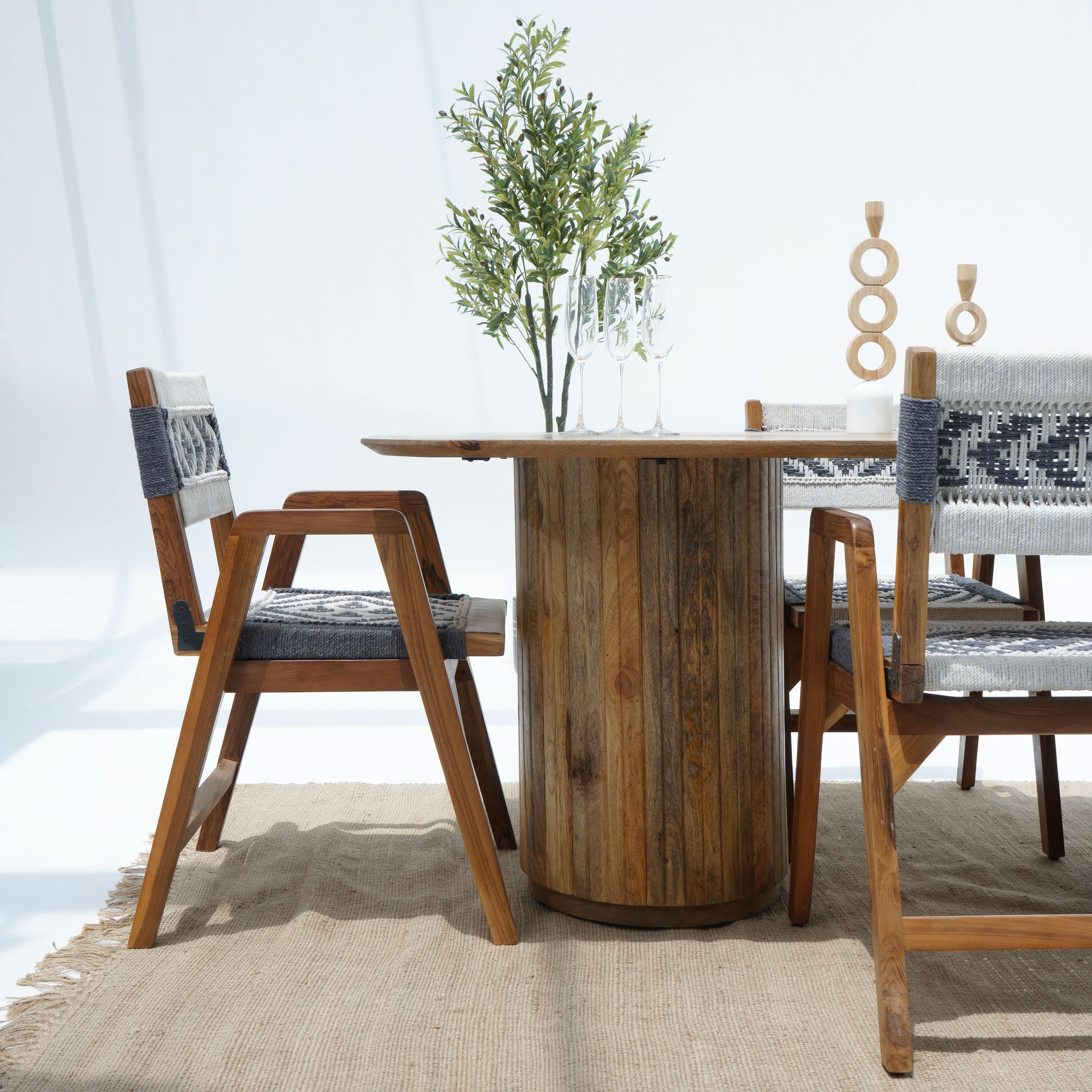 DANISH DINNING TABLE - Art and craft furniture