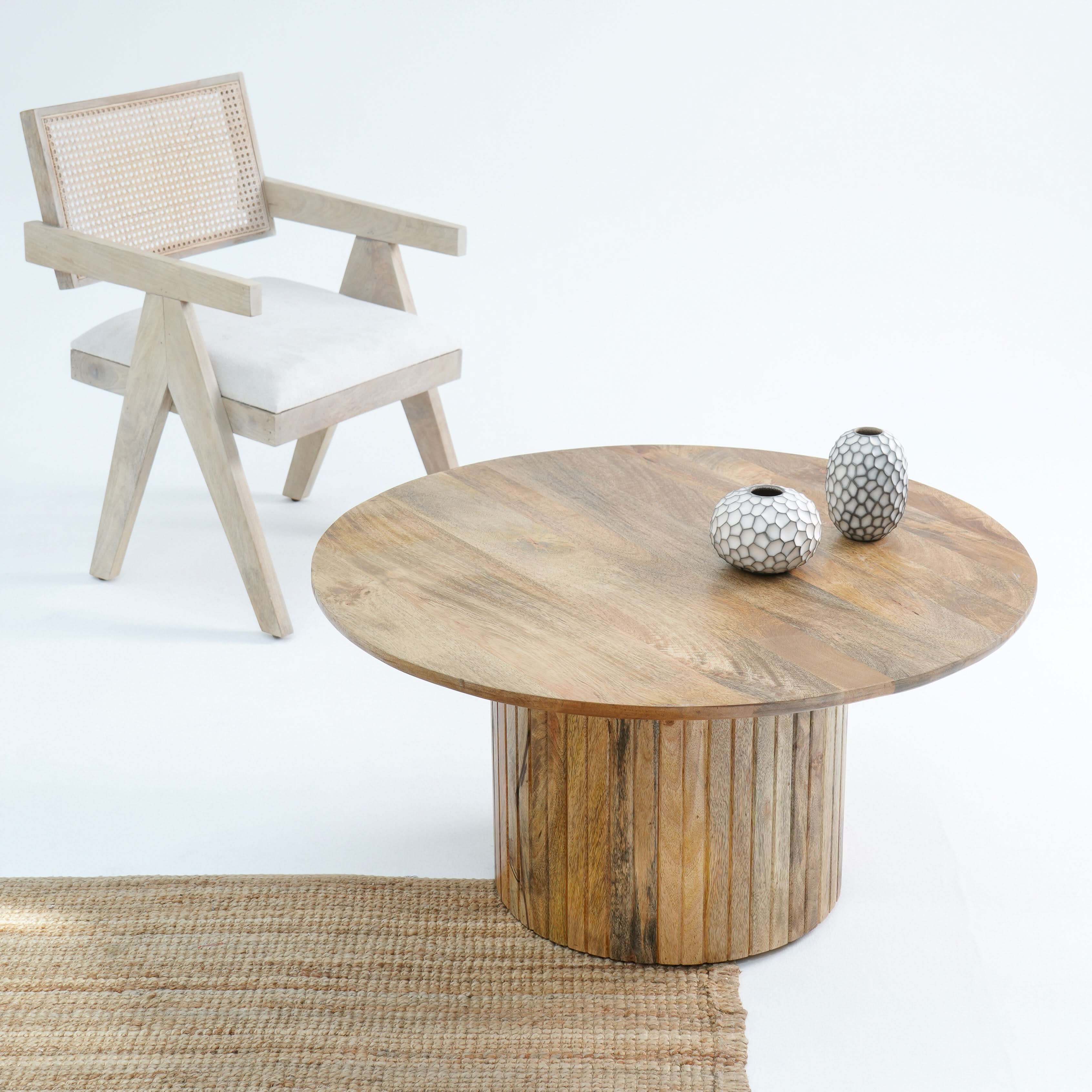 MONETERA WOODEN ROUND COFFEE TABLE - Art and craft furniture