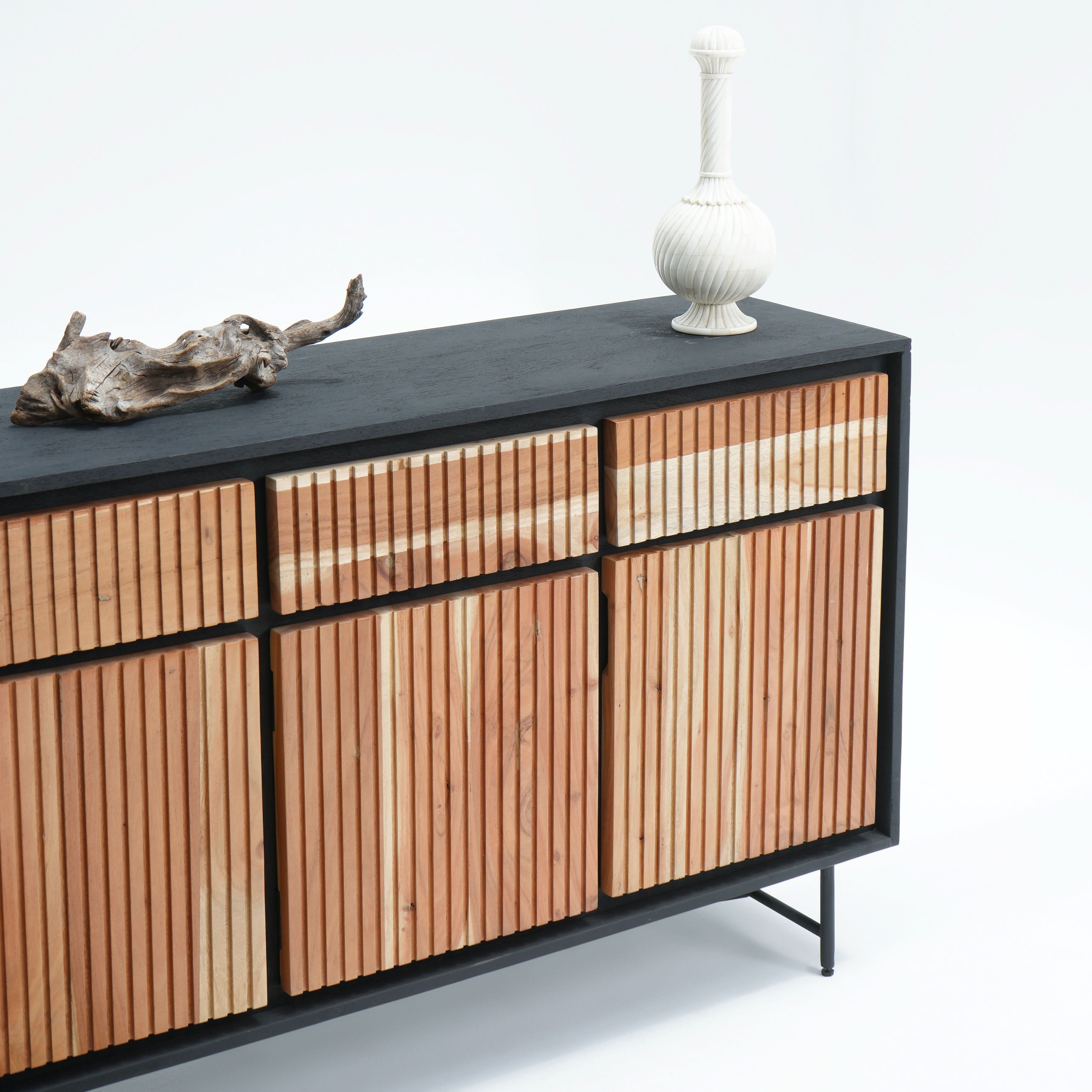 FLORENCE ACACIA WOOD SIDBEOARD - Art and craft furniture