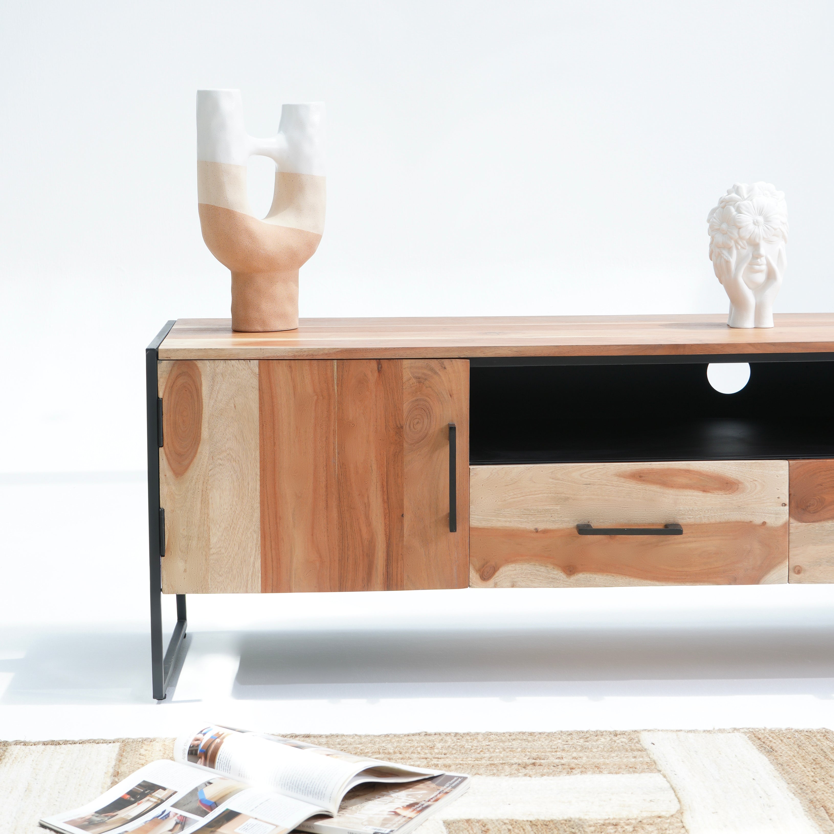 Vista Acacia wood Tv stand