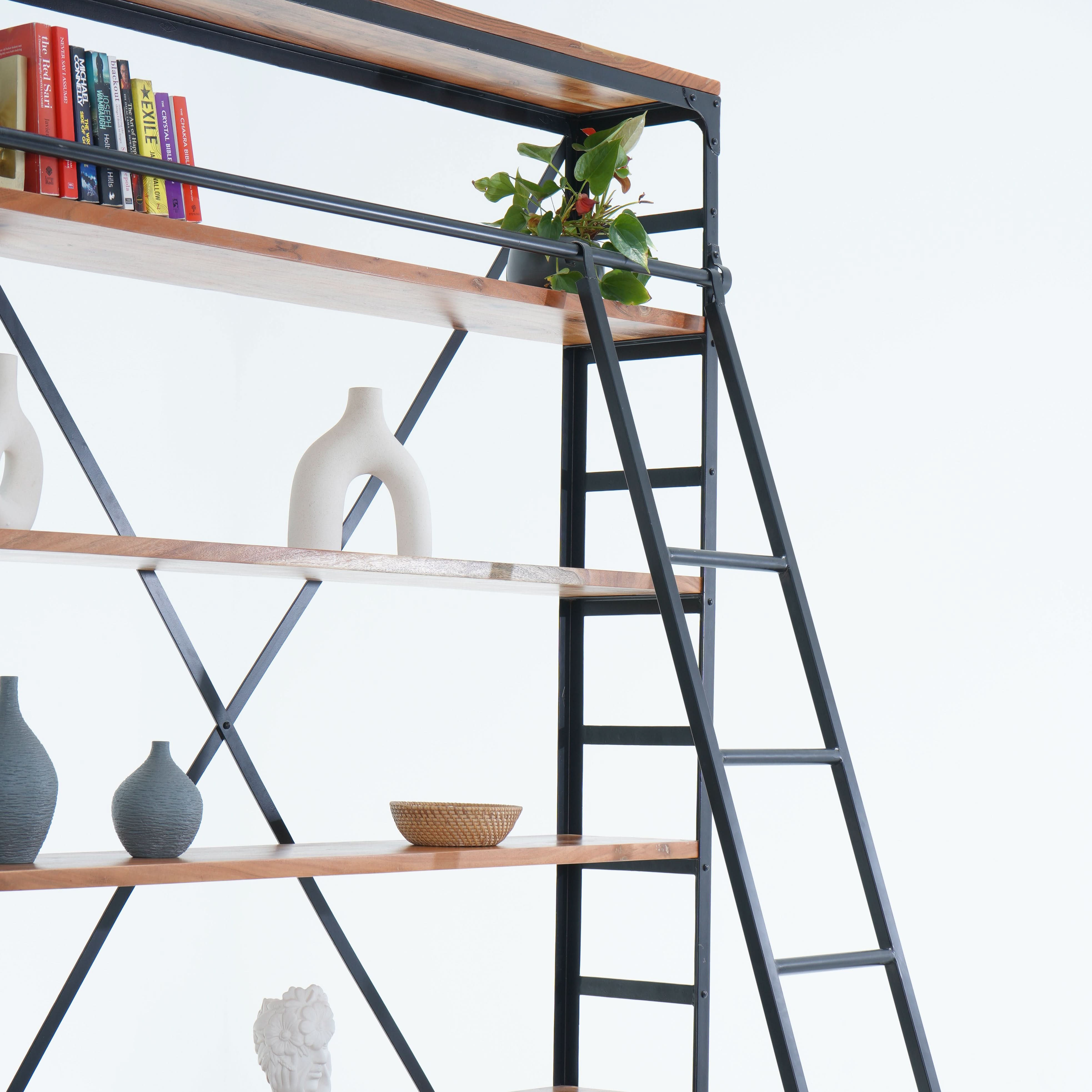 ACACIA WOODEN BOOKSHELF - Art and craft furniture