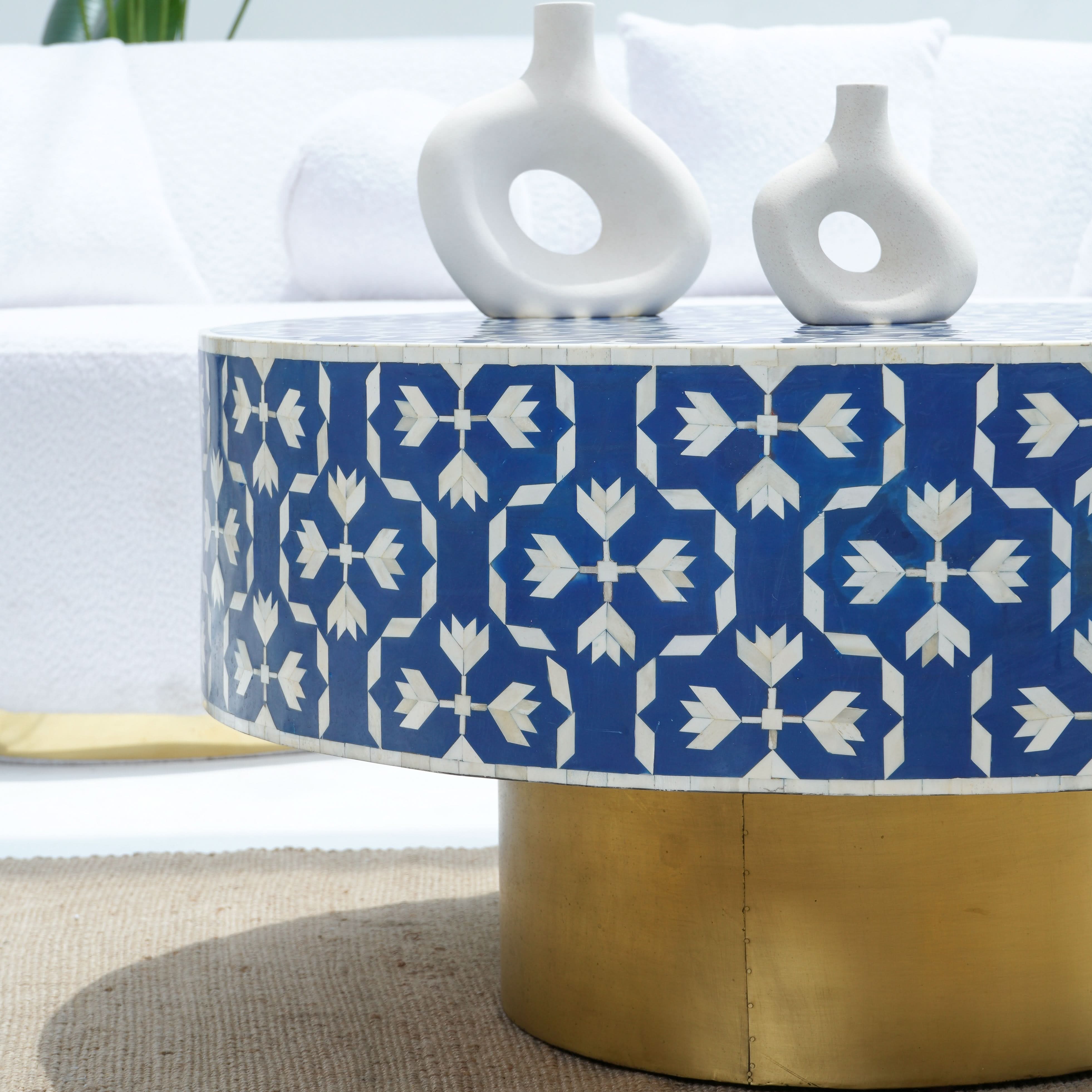 AURELIA BLUE INLAY ROUND COFFEE TABLE - Art and craft furniture