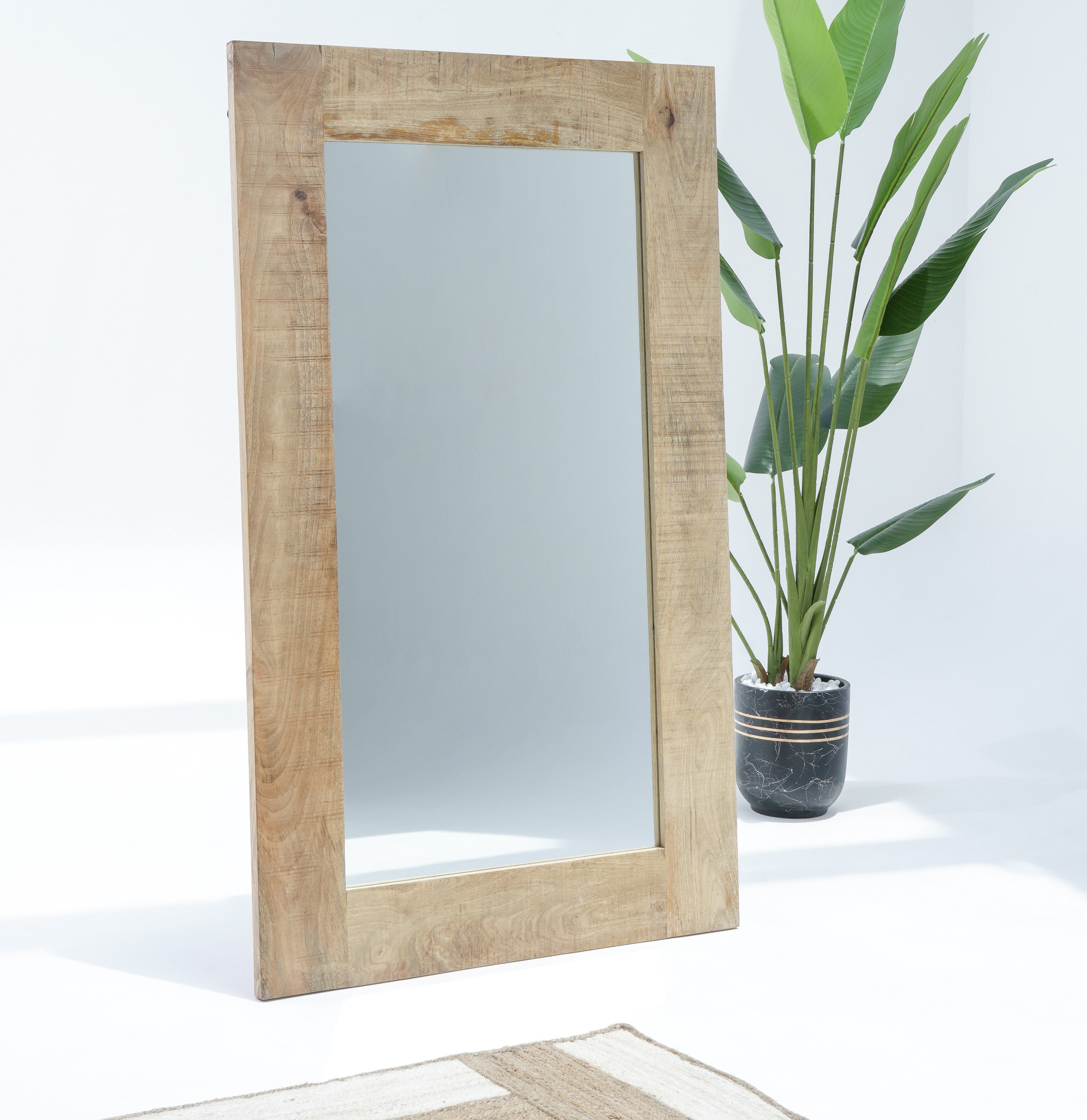 Venetian Grace Mango Wood Mirror Frame