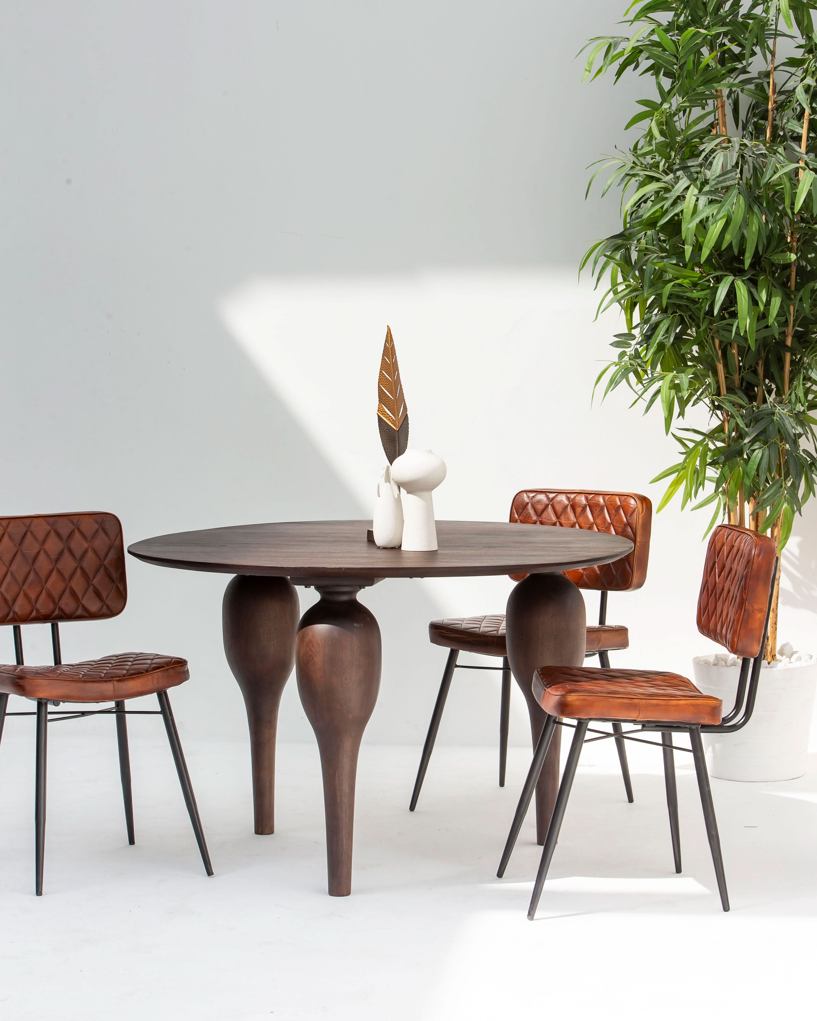 DANISH ROUND DINING TABLE - Art and craft furniture