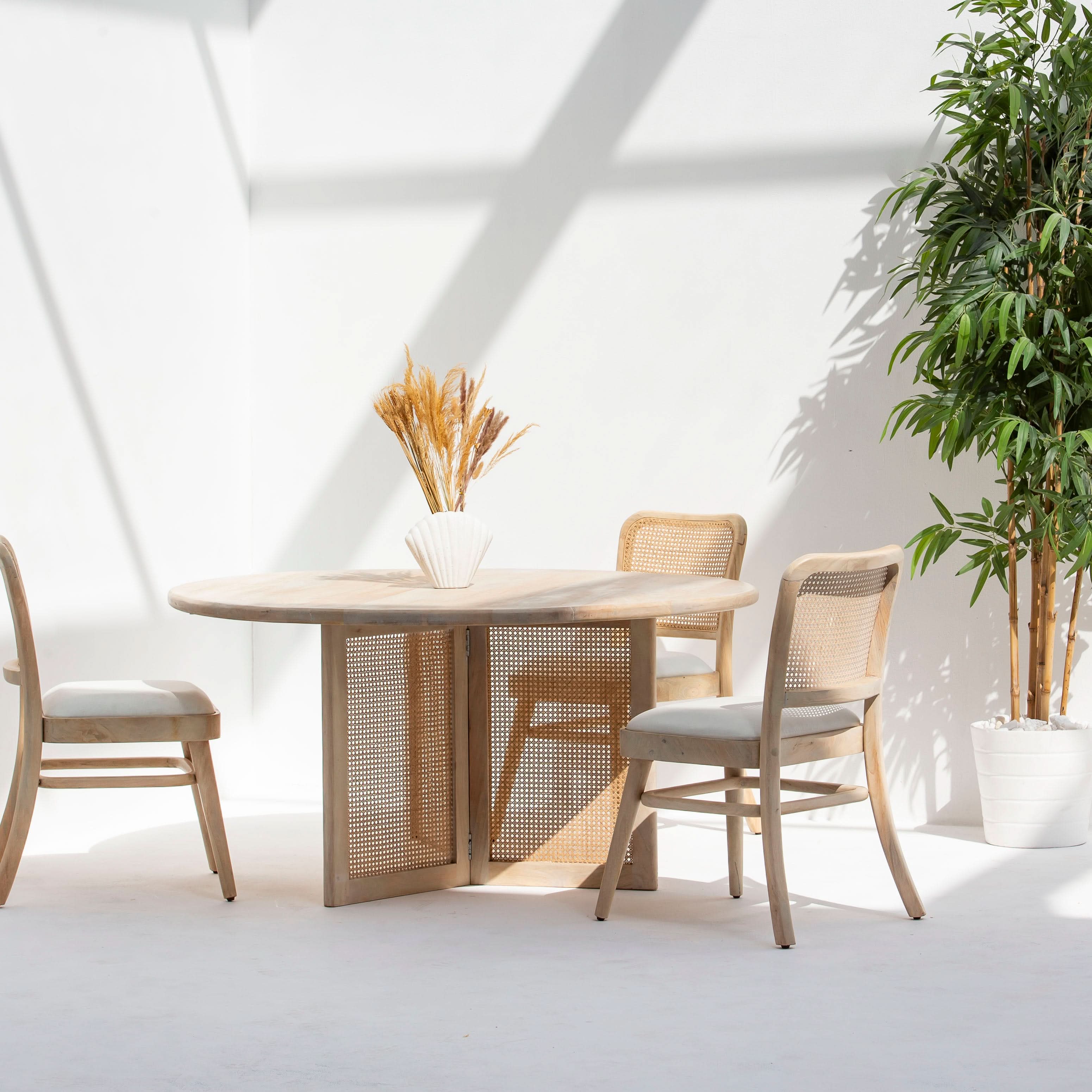 CANOVIA ROUND DINING TABLE - Art and craft furniture
