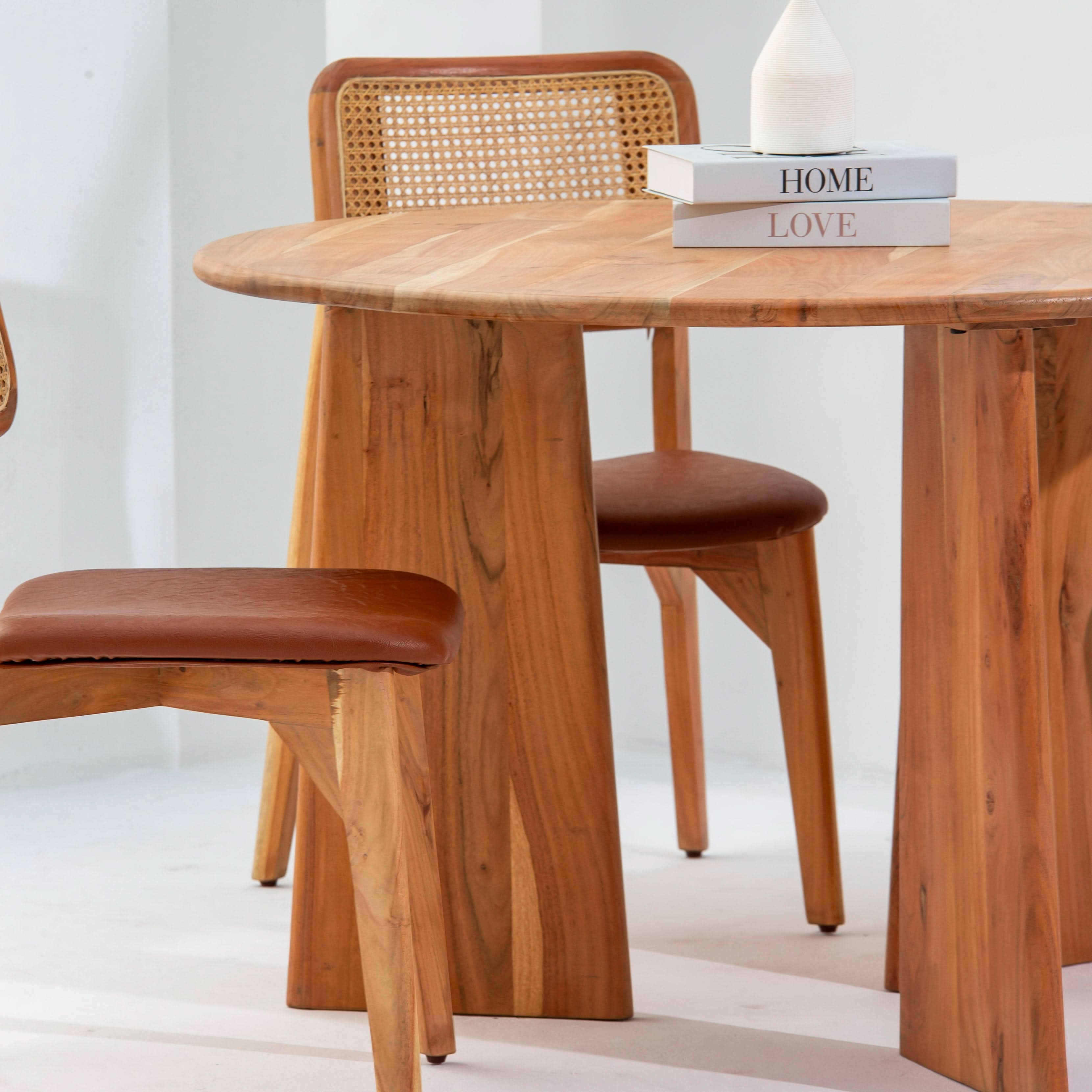 DANISH ACASIA ROUND DINING TABLE - Art and craft furniture
