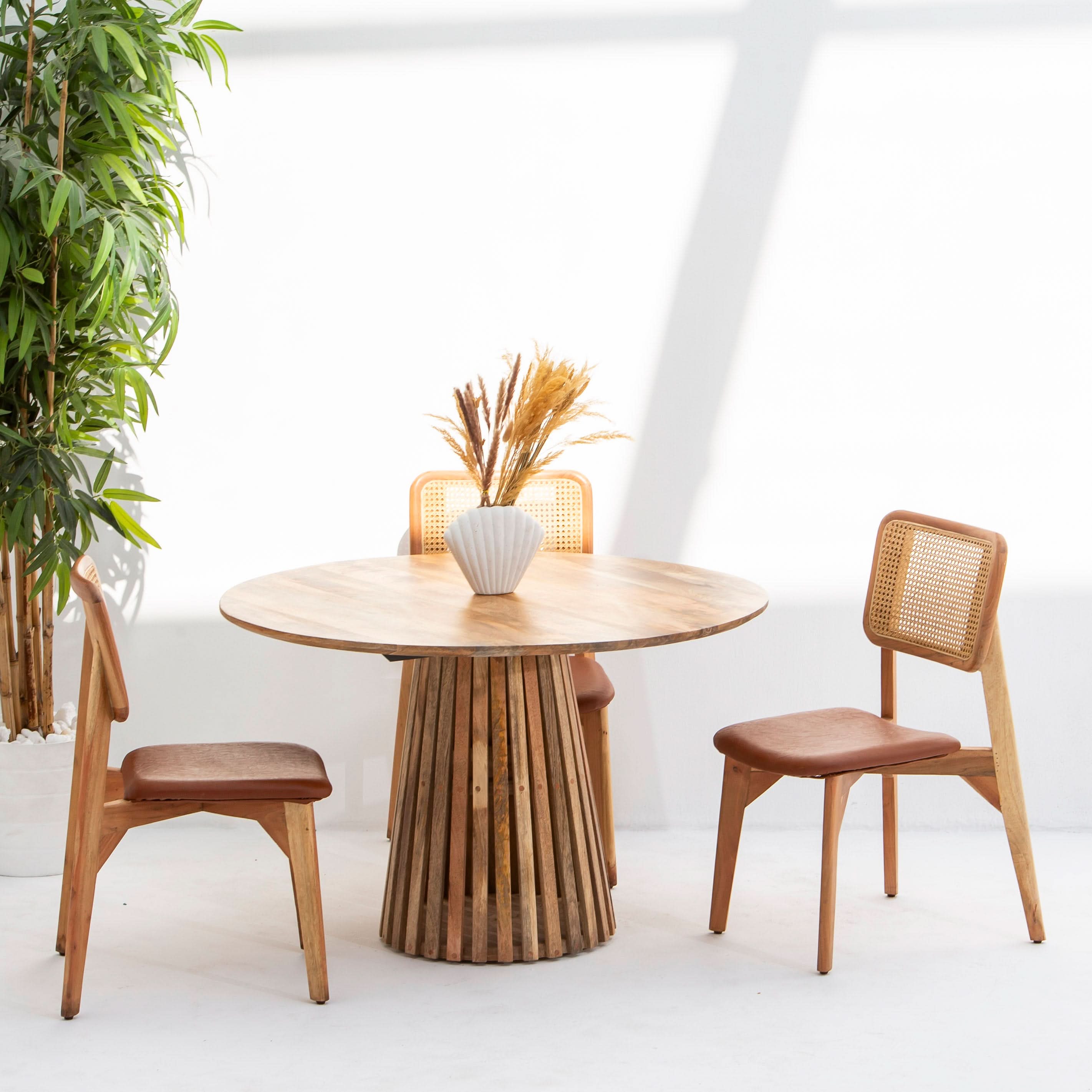 AUREVO WOODEN ROUND DINING TABLE - Art and craft furniture