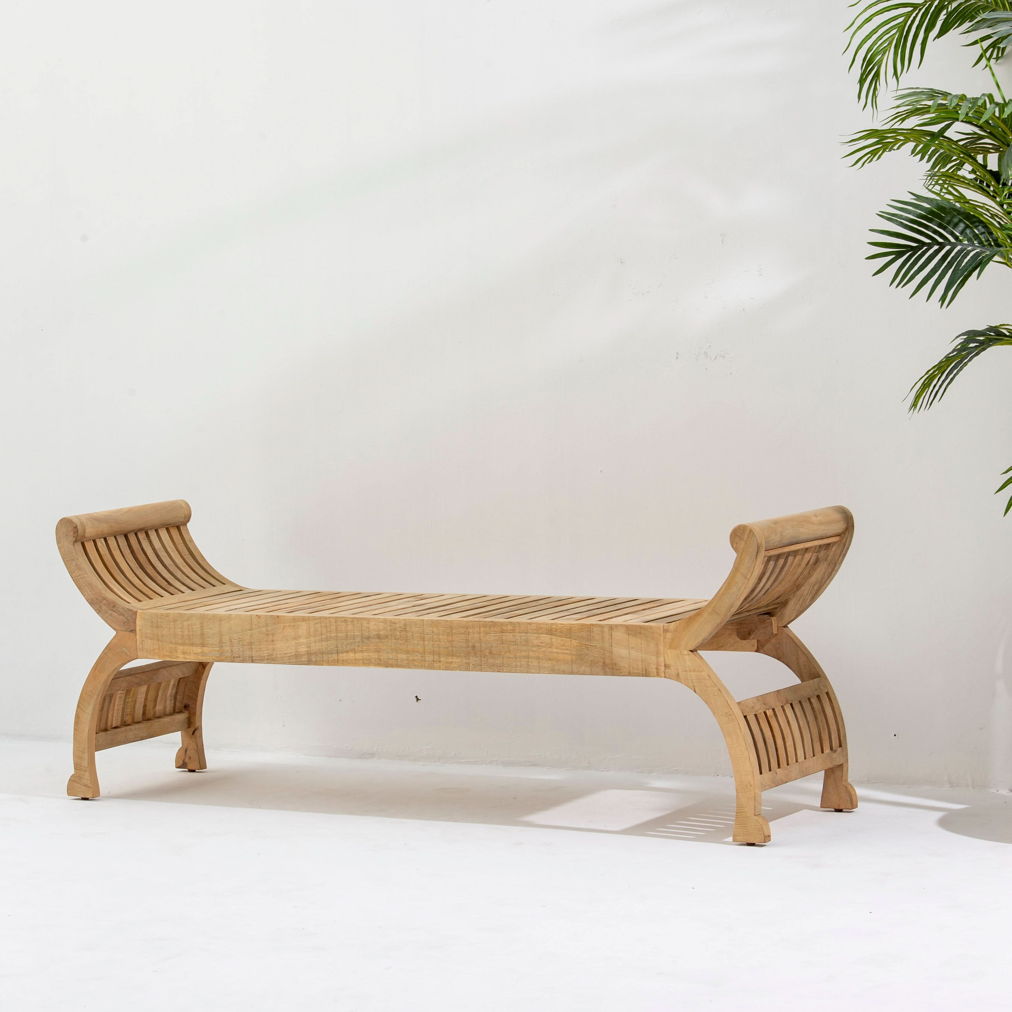 ARCO CURVED WOODEN PETTY BENCH - Art and craft furniture