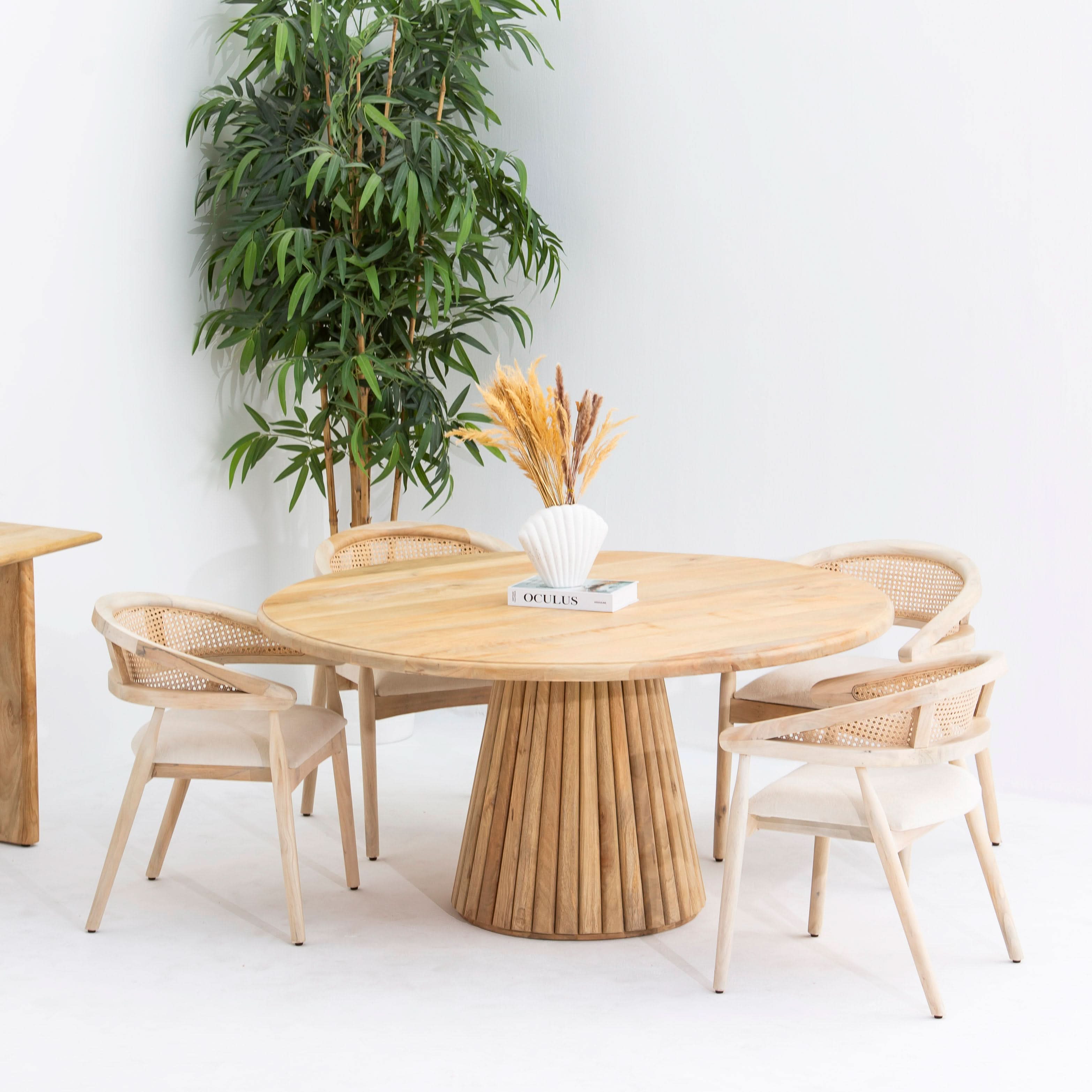 AUREVO ROUND DINING TABLE - Art and craft furniture