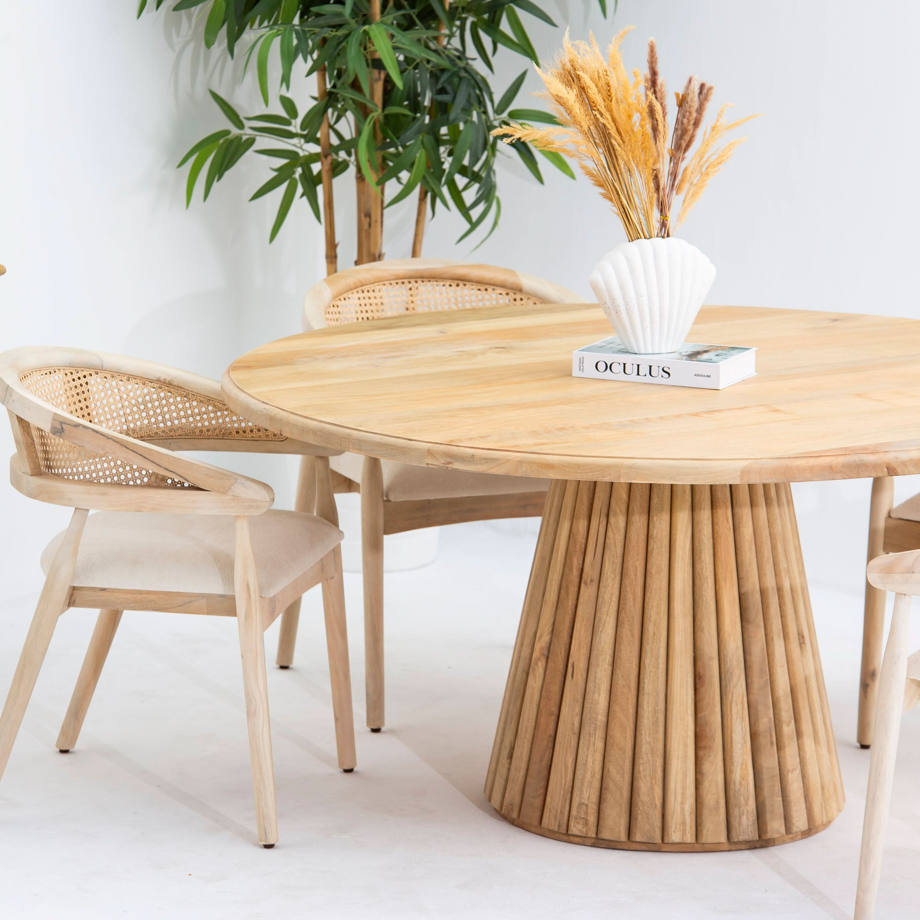 AUREVO ROUND DINING TABLE - Art and craft furniture