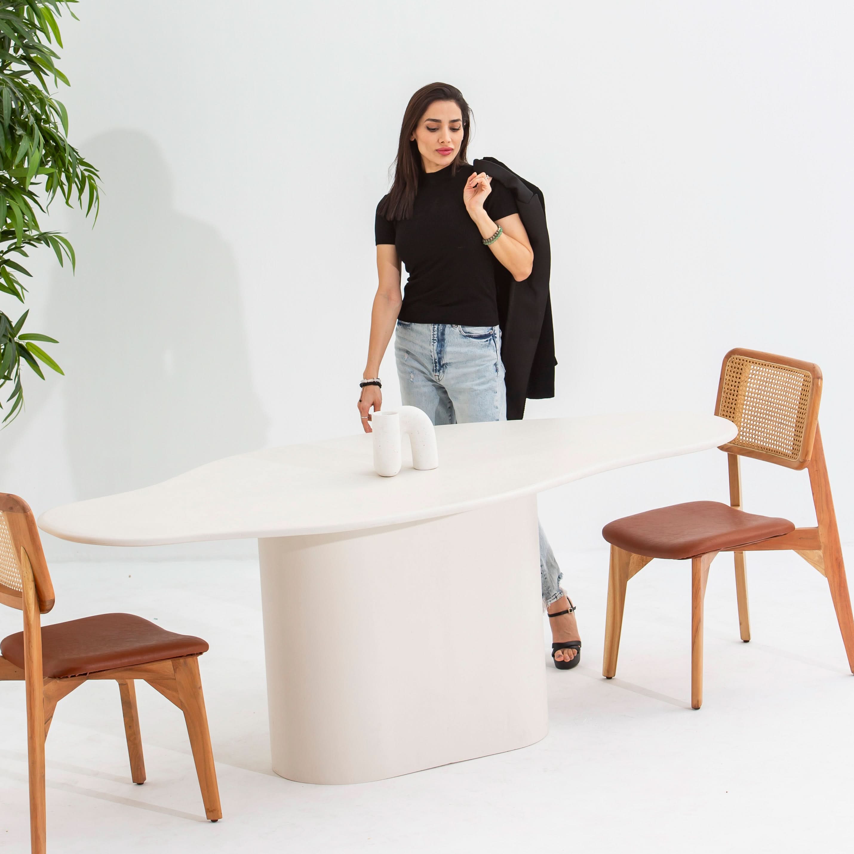 DANISH ORGANIC SHAPE DINING TABLE - Art and craft furniture