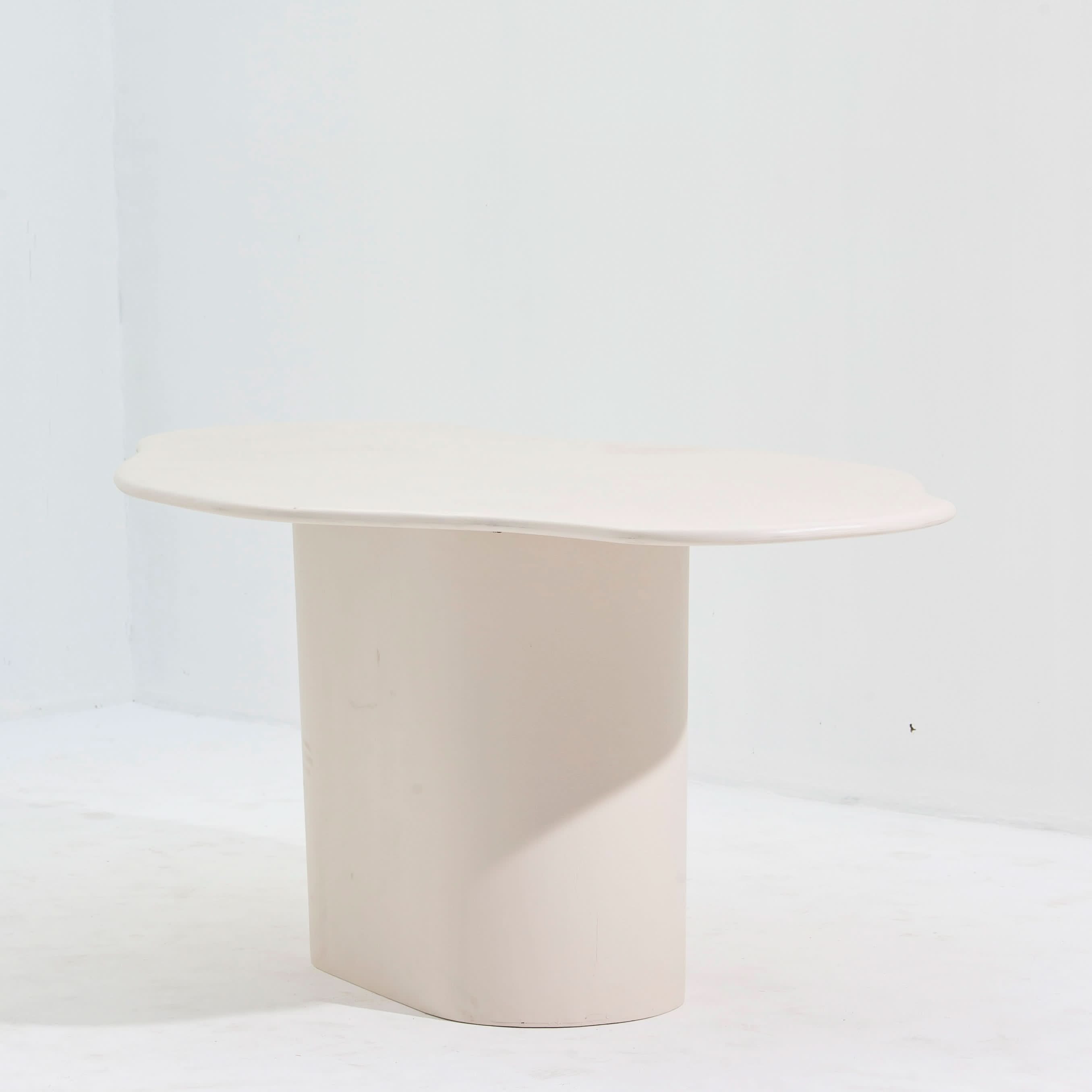 DANISH ORGANIC SHAPE DINING TABLE - Art and craft furniture