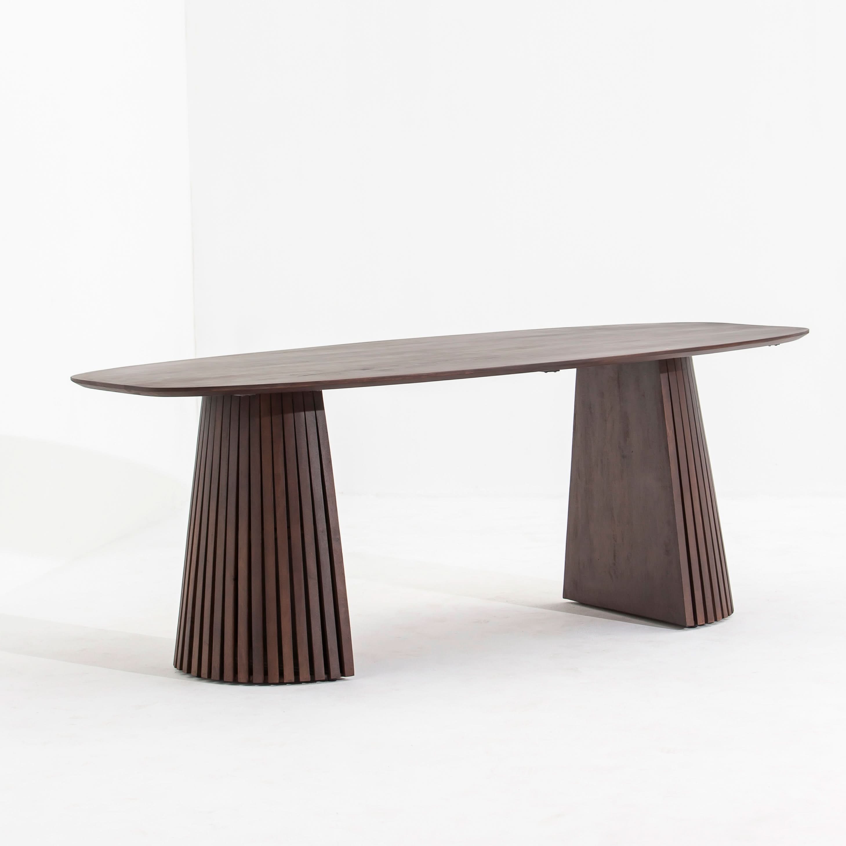 DANISH OVAL DINING TABLE - Art and craft furniture