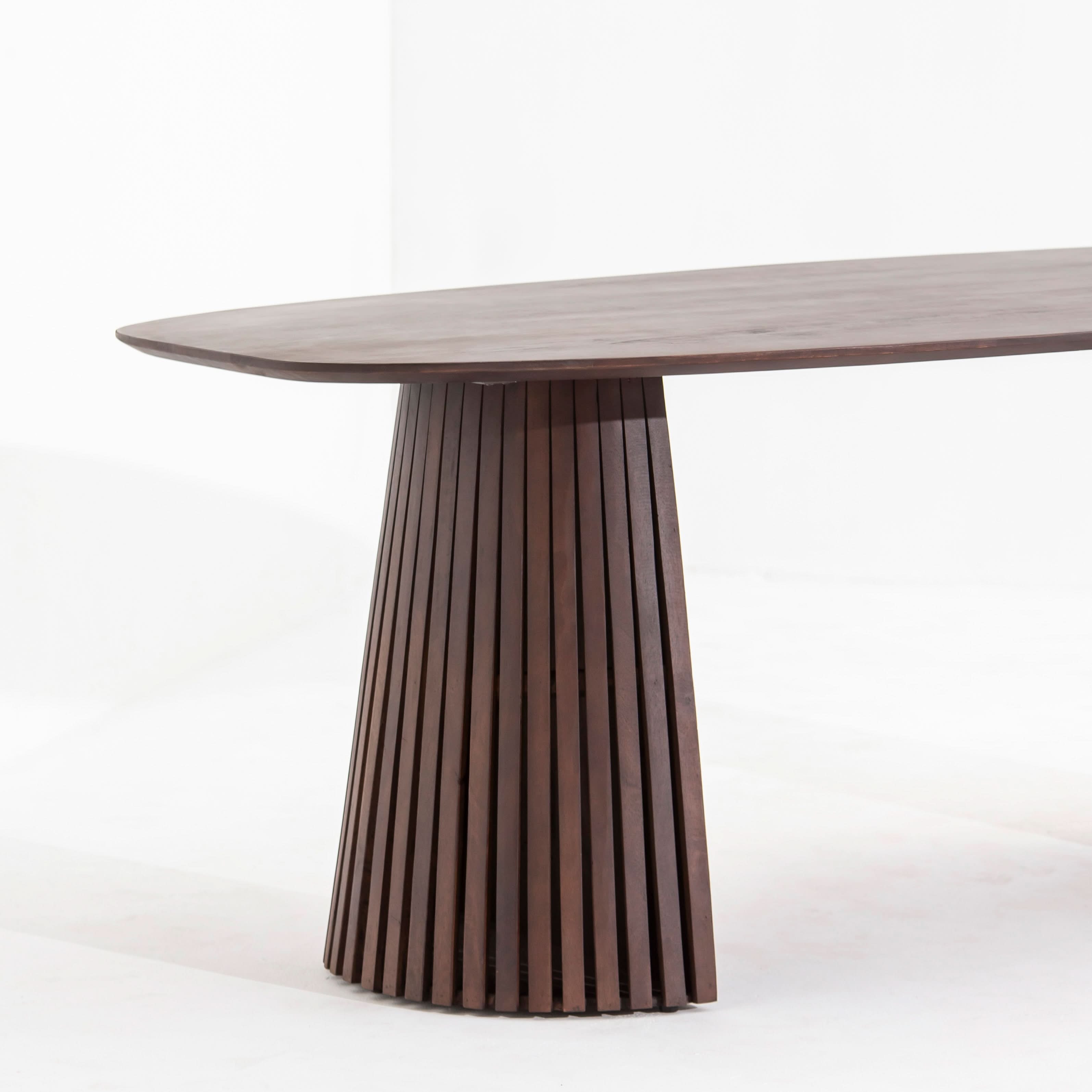 DANISH OVAL DINING TABLE - Art and craft furniture