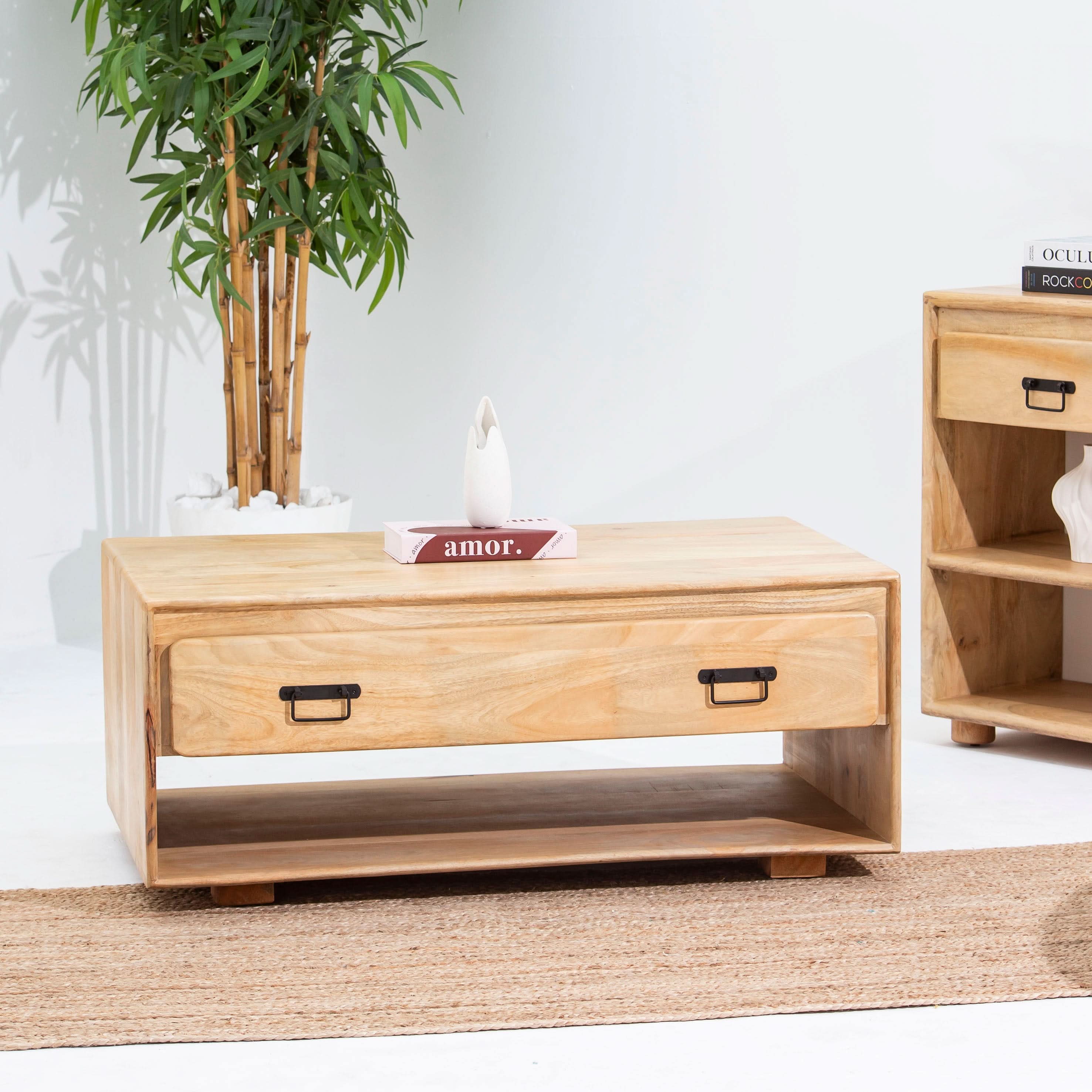 VENEZIA WOODEN COFFEE TABLE - Art and craft furniture