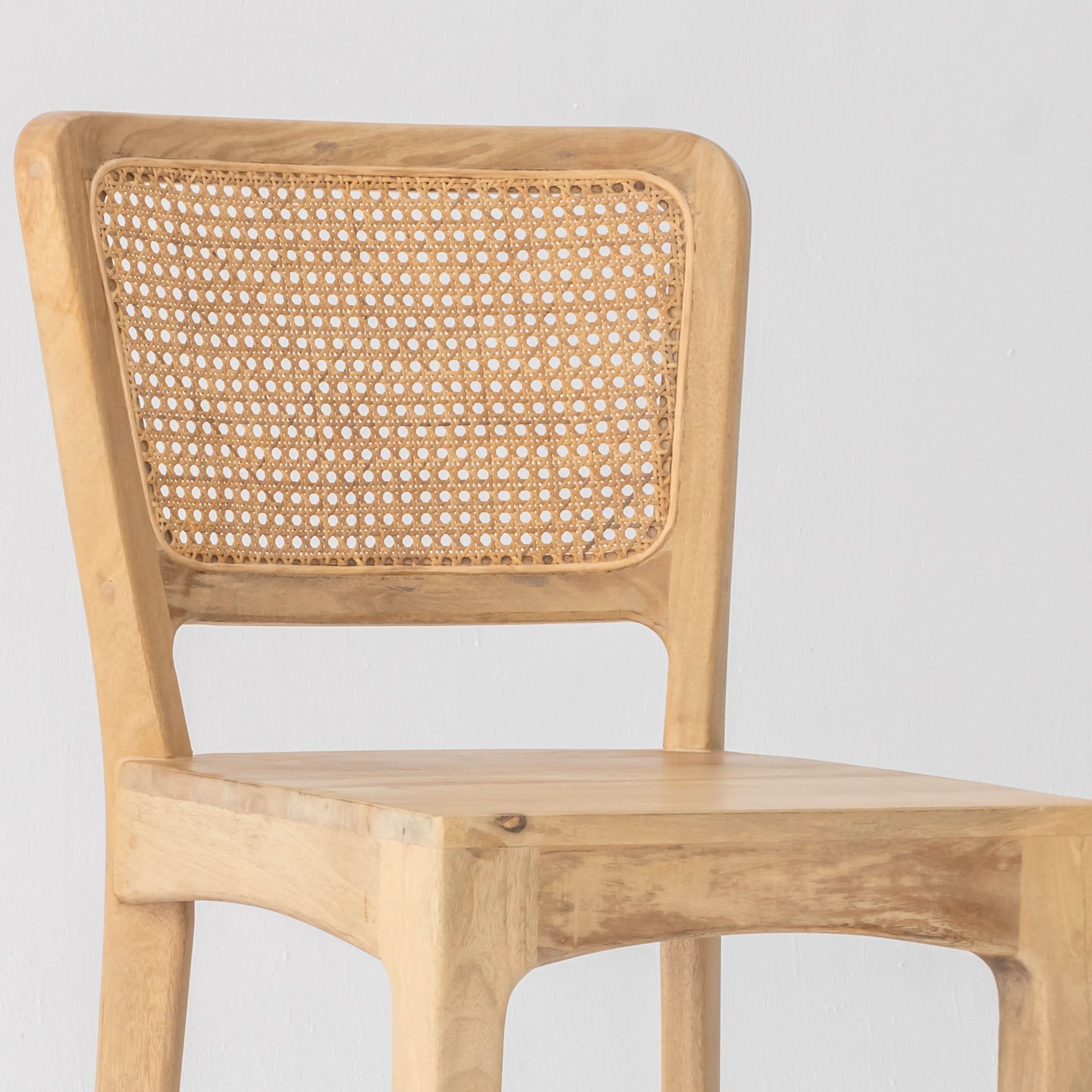 MINIMALIST MANGO WOOD BAR STOOL - Art and craft furniture