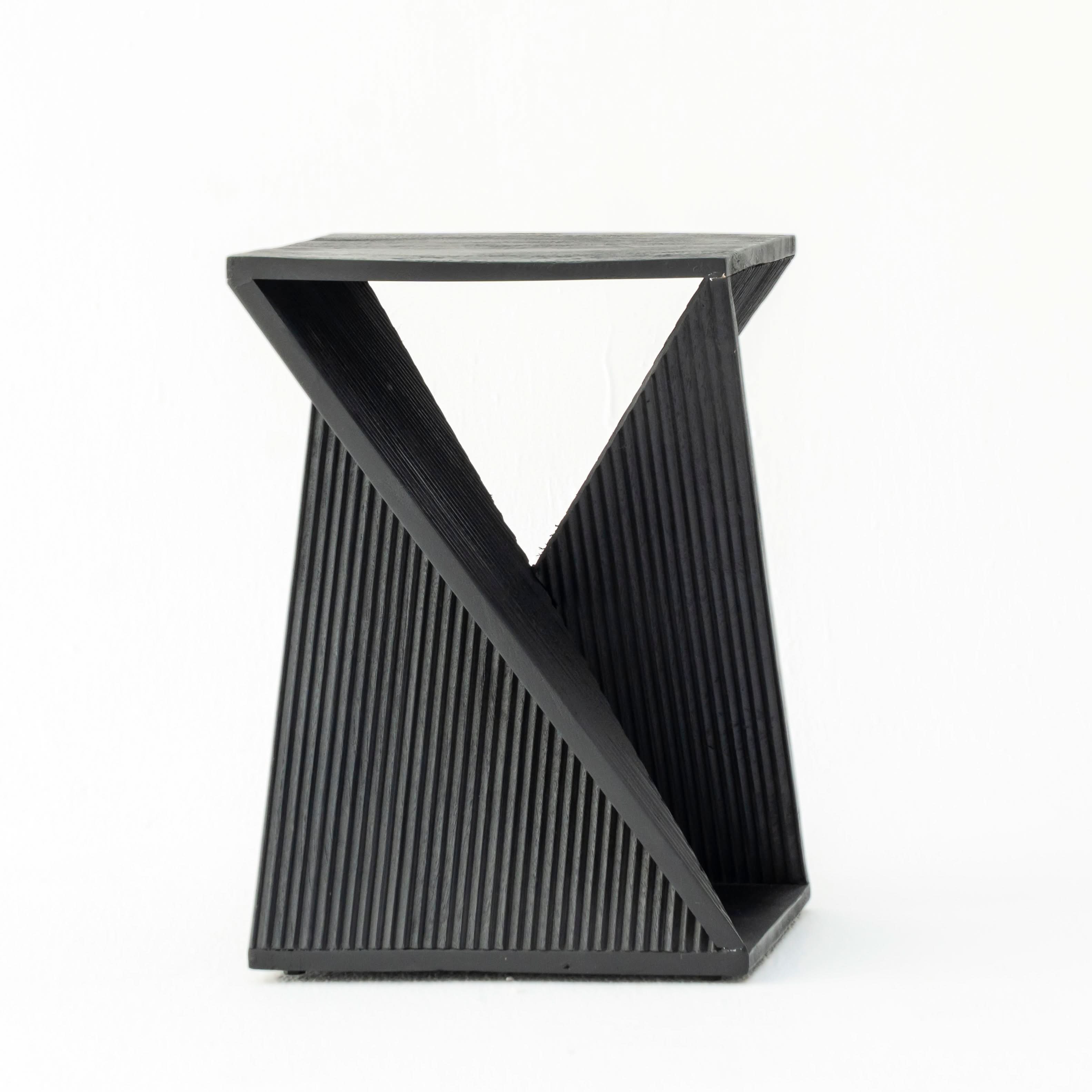 MONTERA WOODEN BLACK SIDETABLE - Art and craft furniture