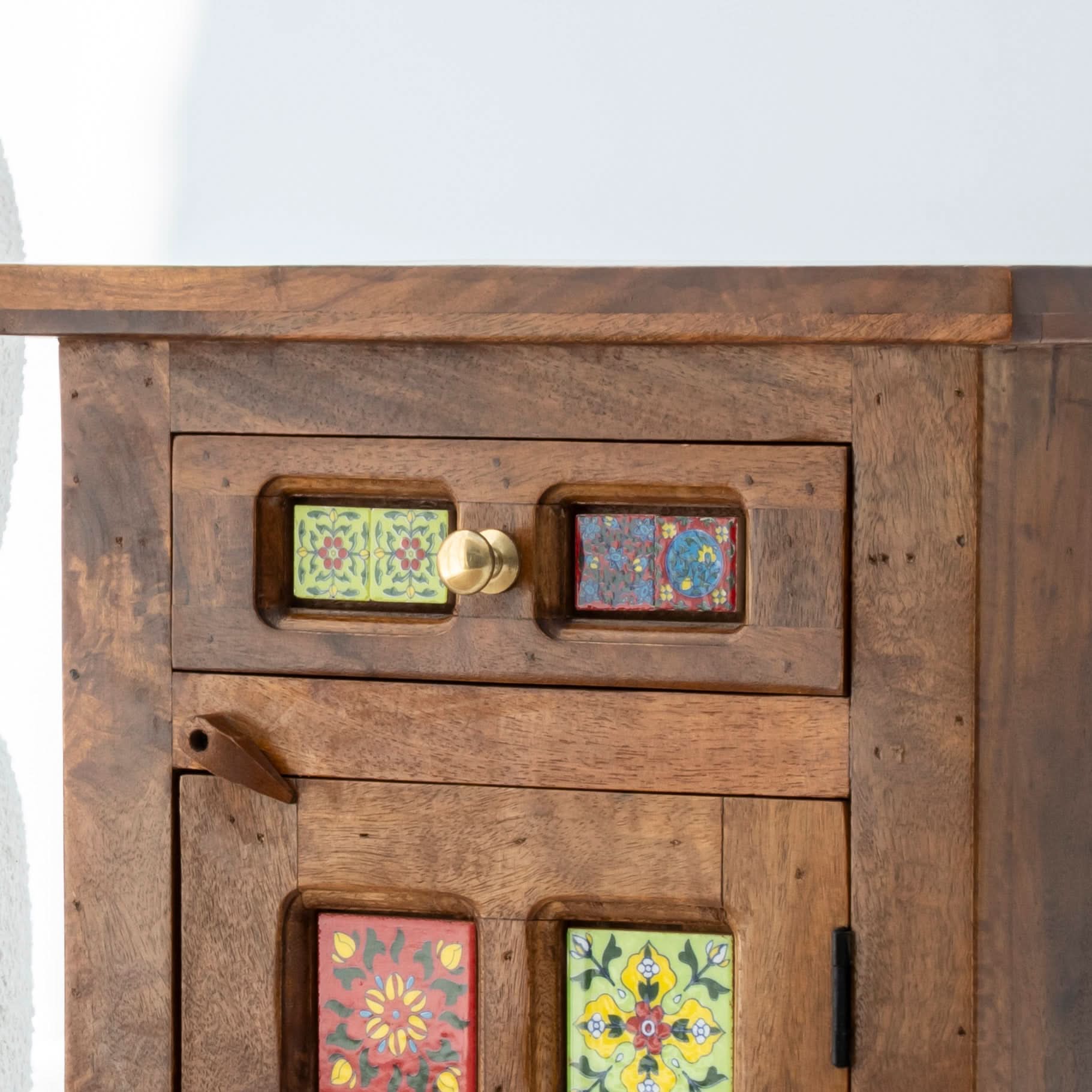 SHESTILE BEDSIDE TABLE TILE FTD - Art and craft furniture