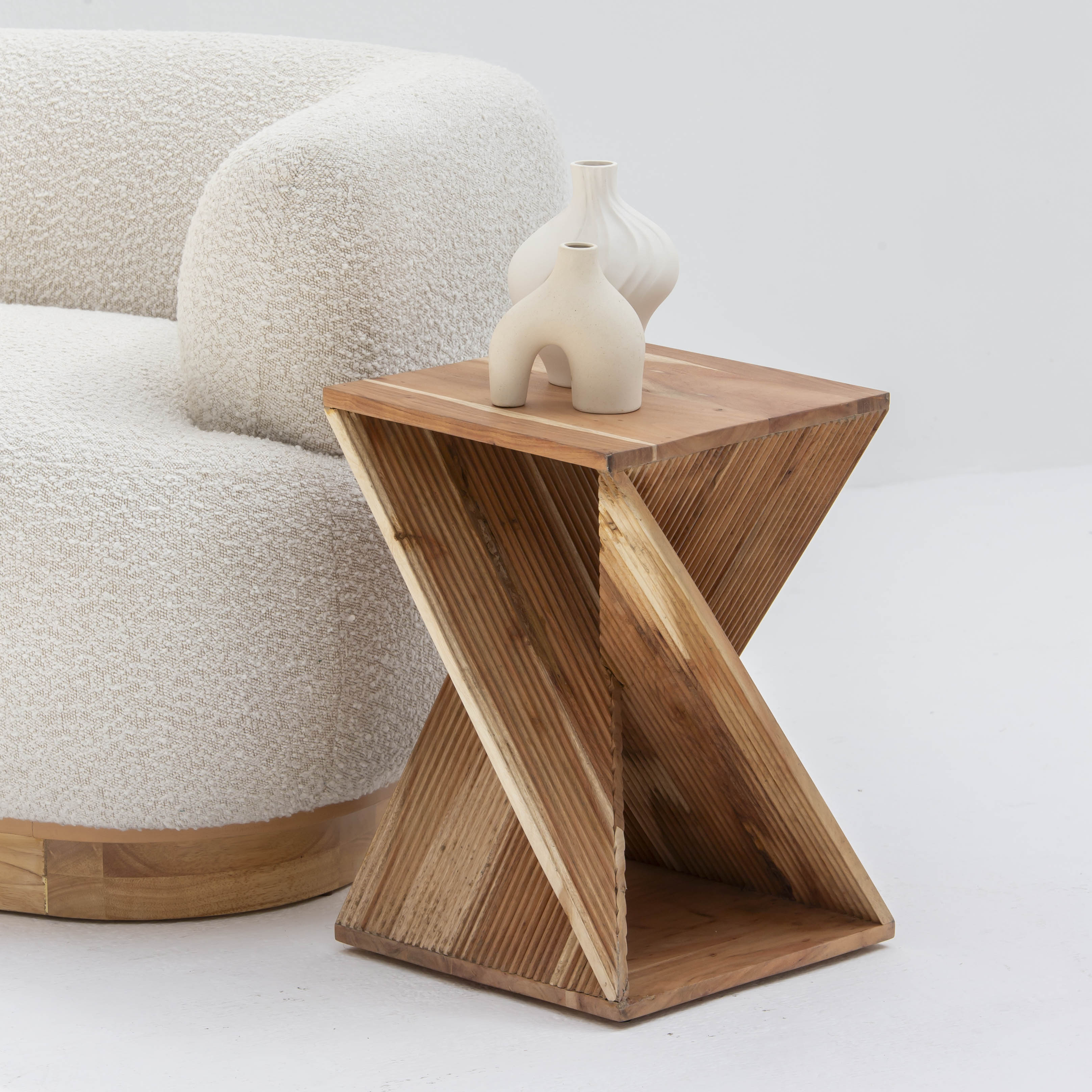 MONTERA WOODEN SIDE TABLE - Art and craft furniture