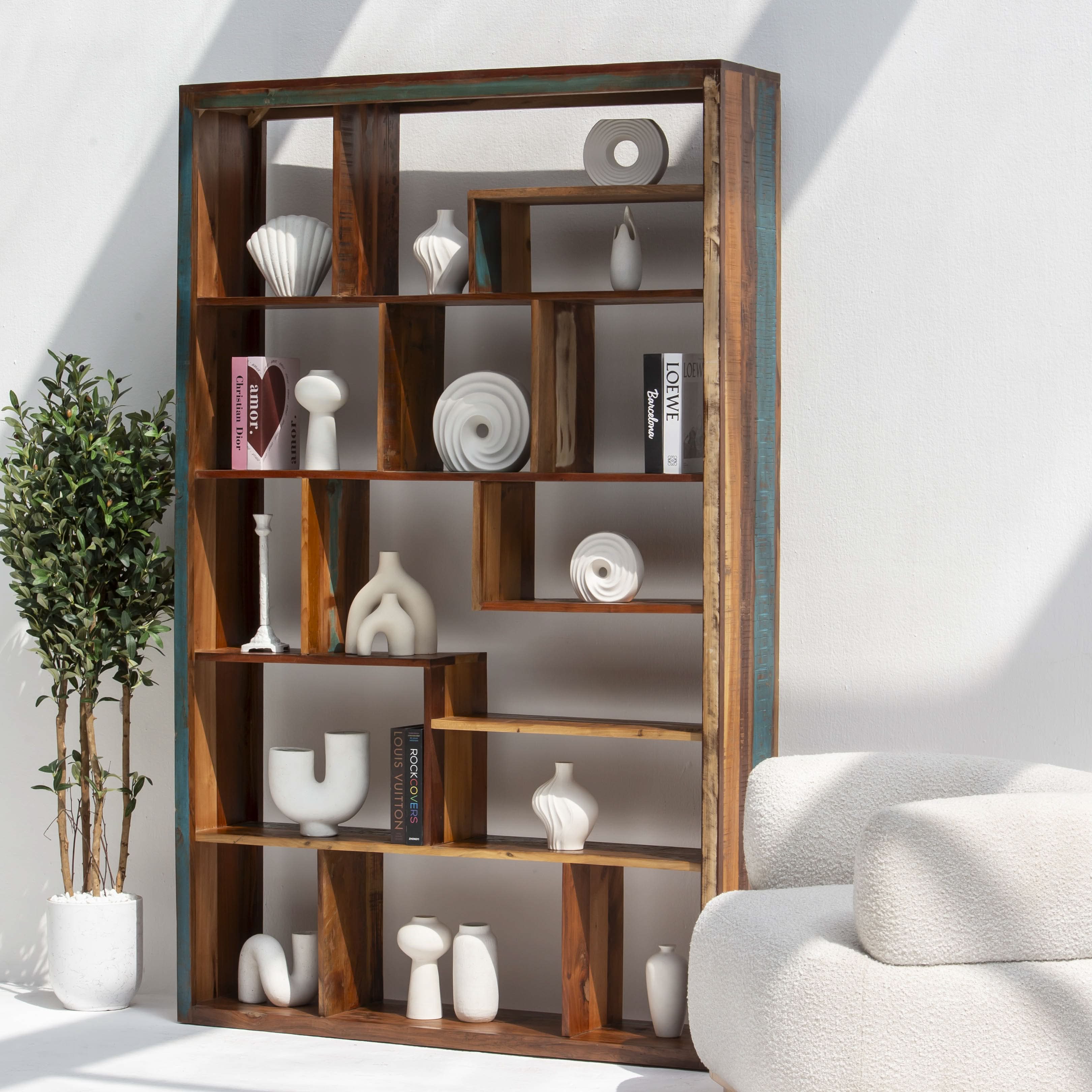 RECYCLE WOODEN BOOKSHELF - Art and craft furniture