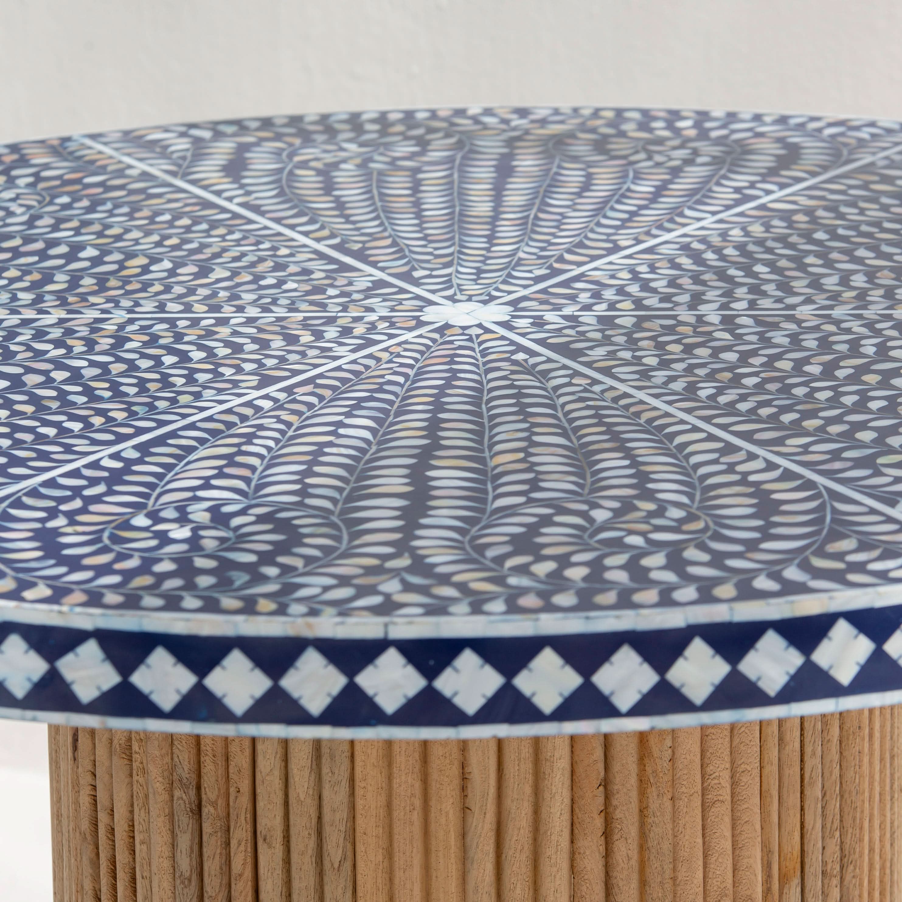 OCEANIC BLUE MOTHER OF PEARL DINING TABLE - Art and craft furniture