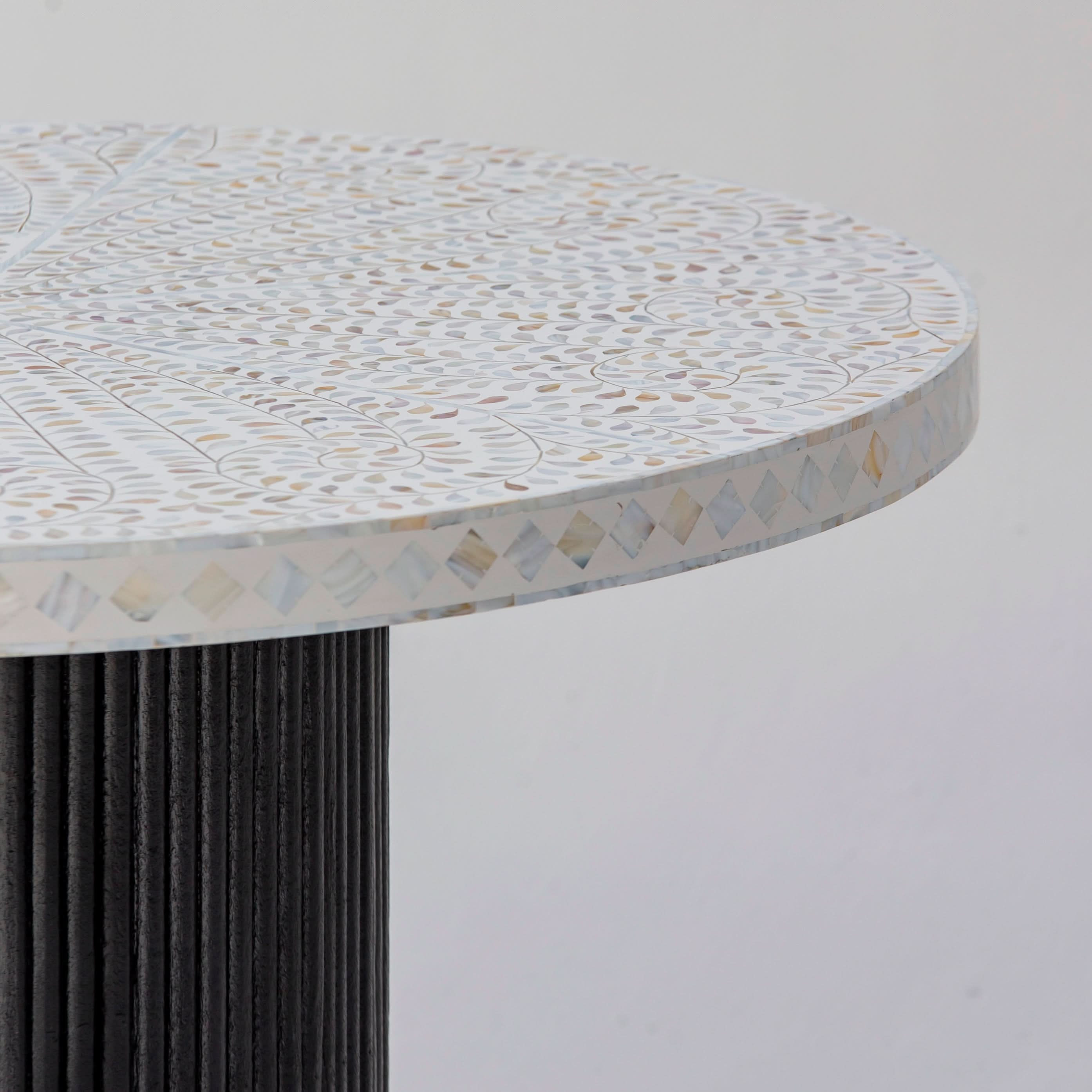 OCEAN-WHITE MOTHER OF PEARL DINING TABLE - Art and craft furniture