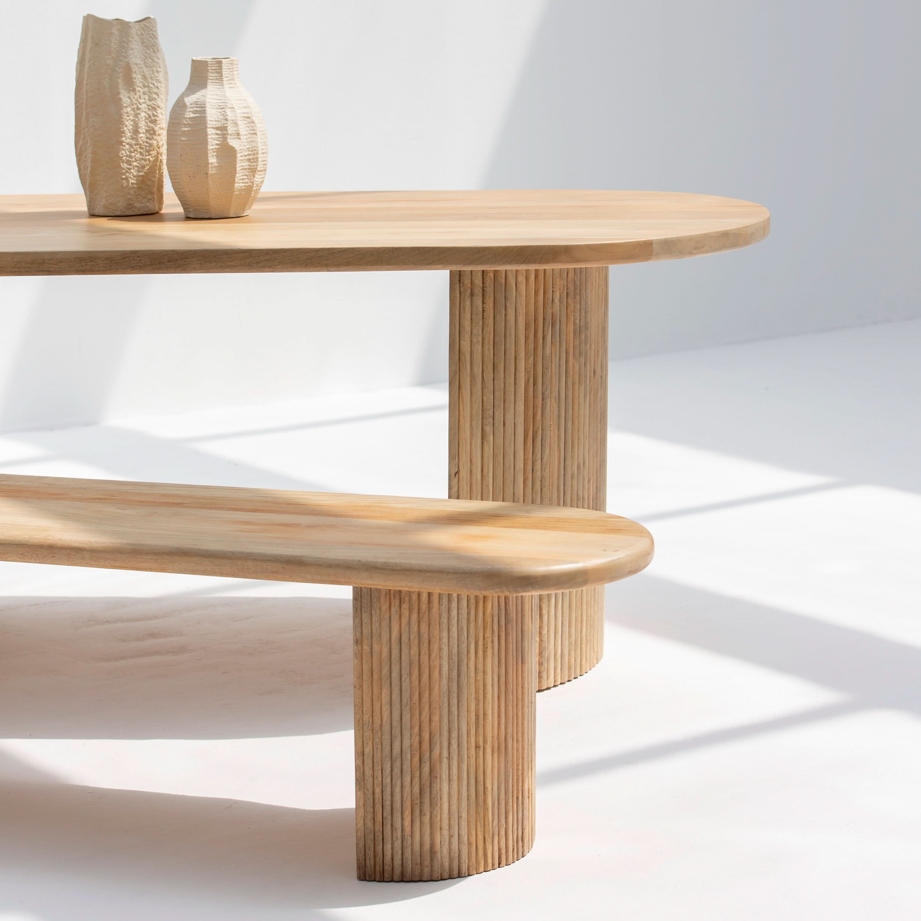 LUWIN LINING LEG BENCH - Art and craft furniture