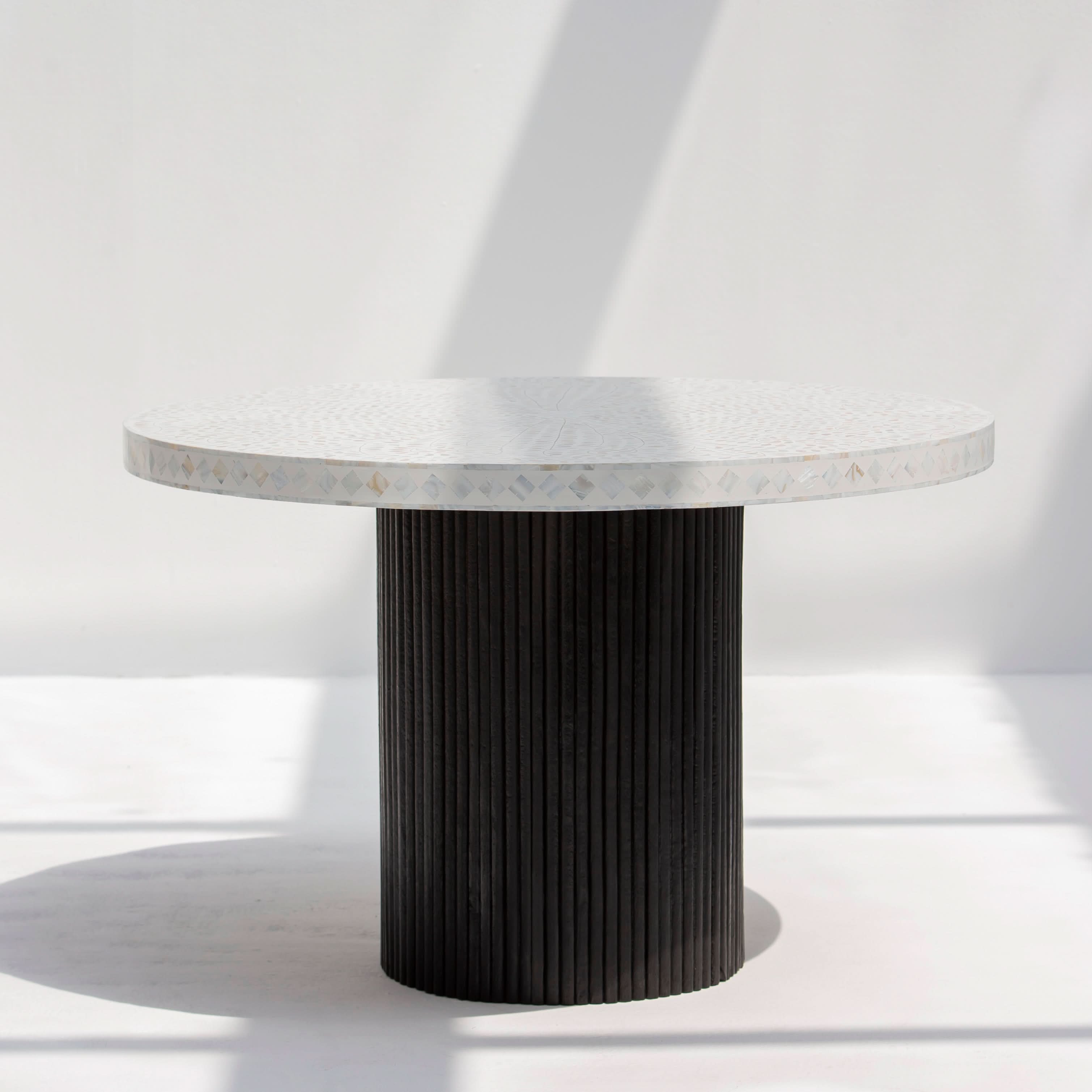 OCEAN-WHITE MOTHER OF PEARL DINING TABLE - Art and craft furniture