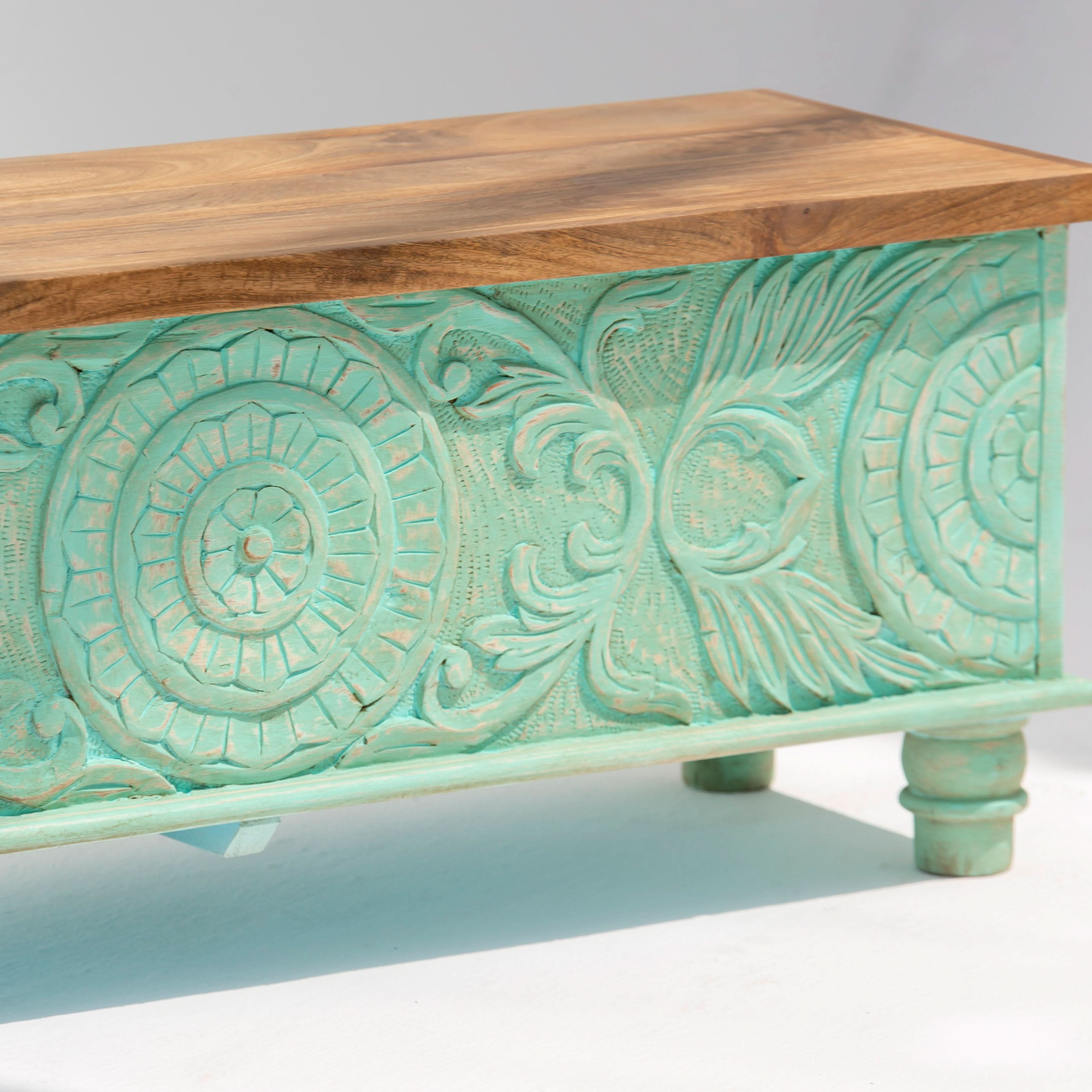 DABORA WOODEN CARWING BOX - Art and craft furniture
