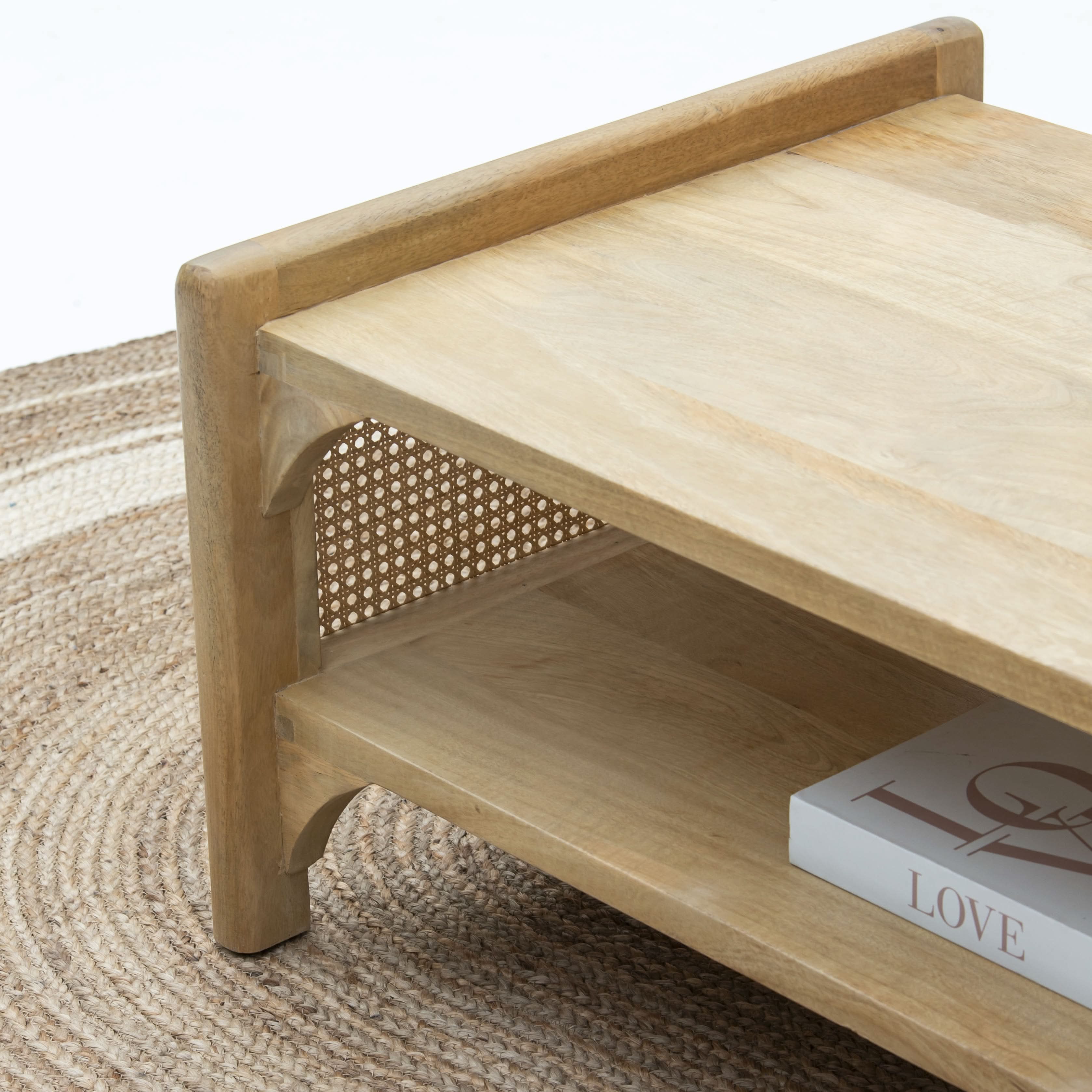 CANOVIA CANE COFFEE TABLE - Art and craft furniture