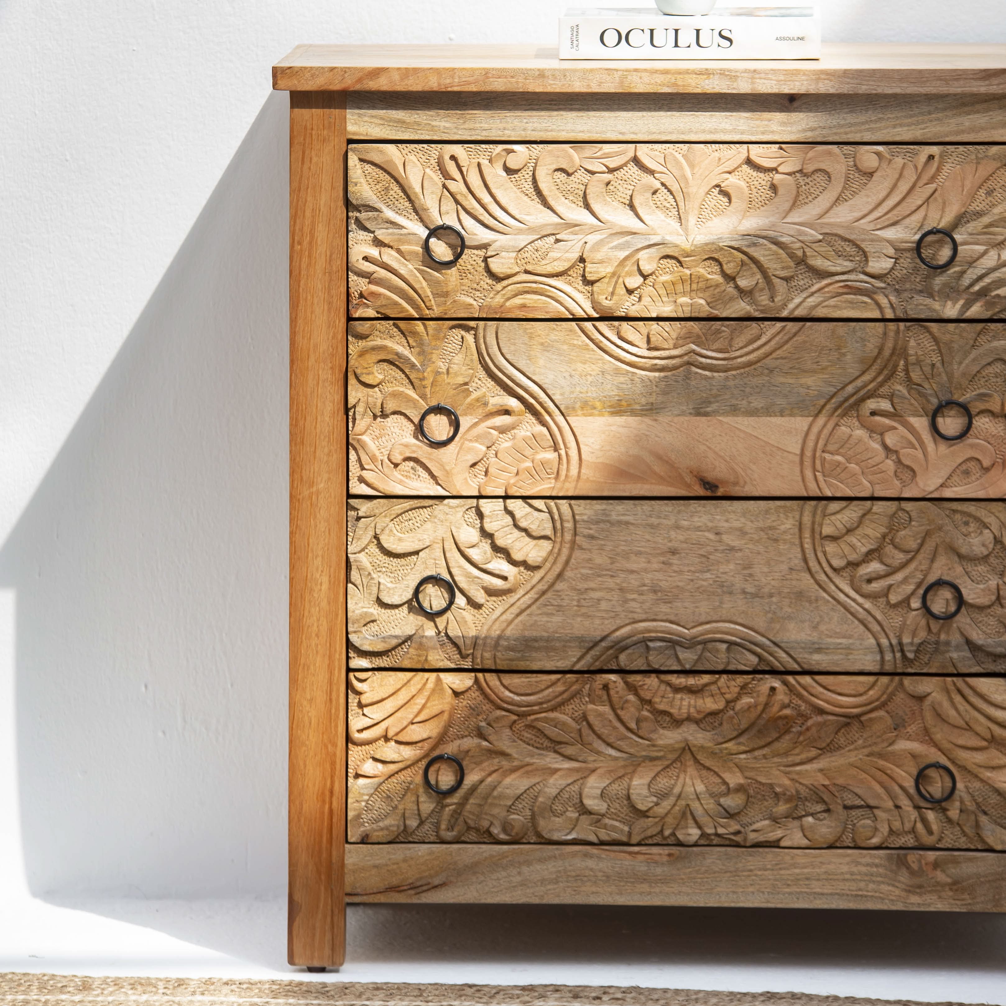 CARVING WOODEN CHEST OF DRAWER - Art and craft furniture