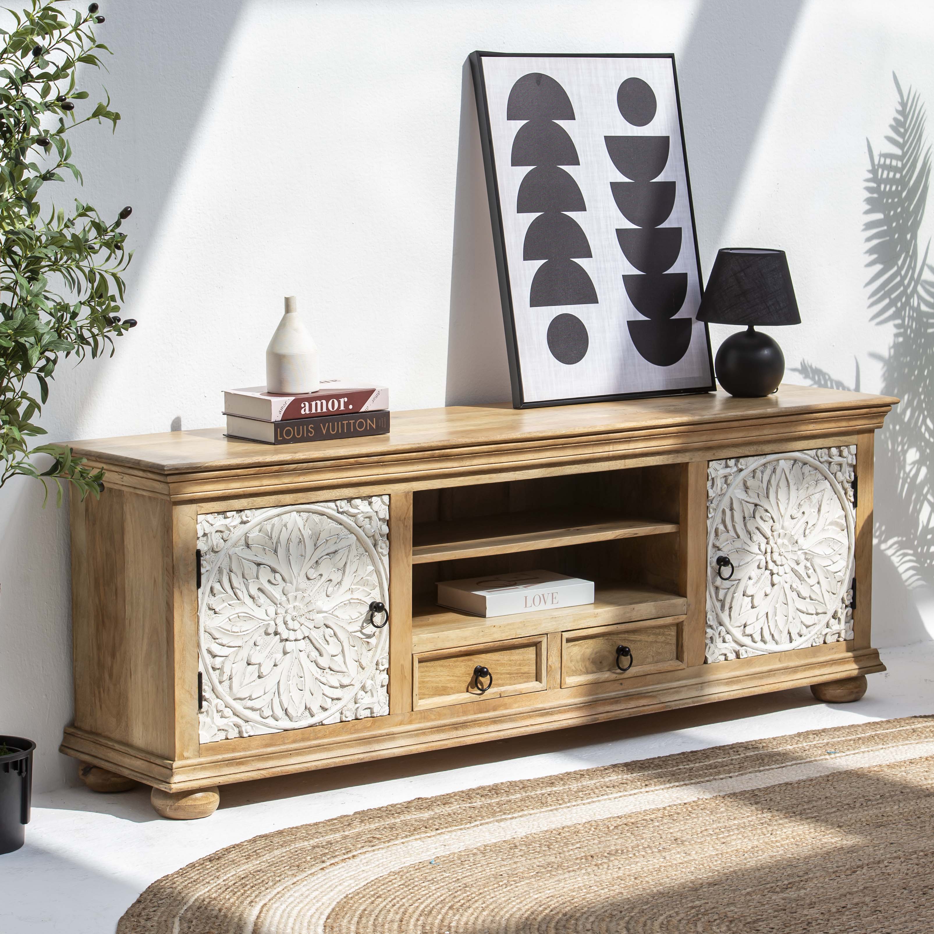 VANELLE WOODEN TV UNIT - Art and craft furniture