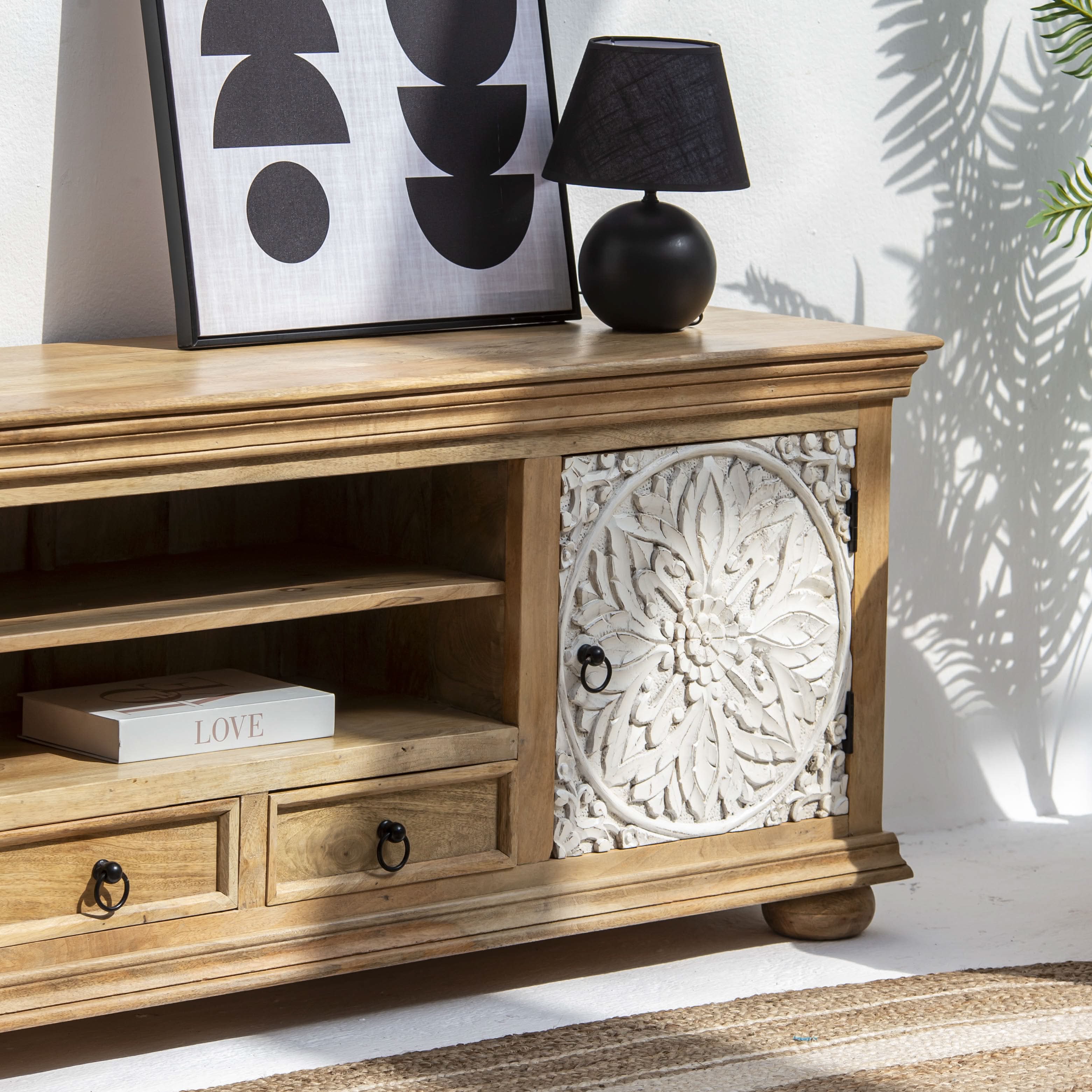 VANELLE WOODEN TV UNIT - Art and craft furniture