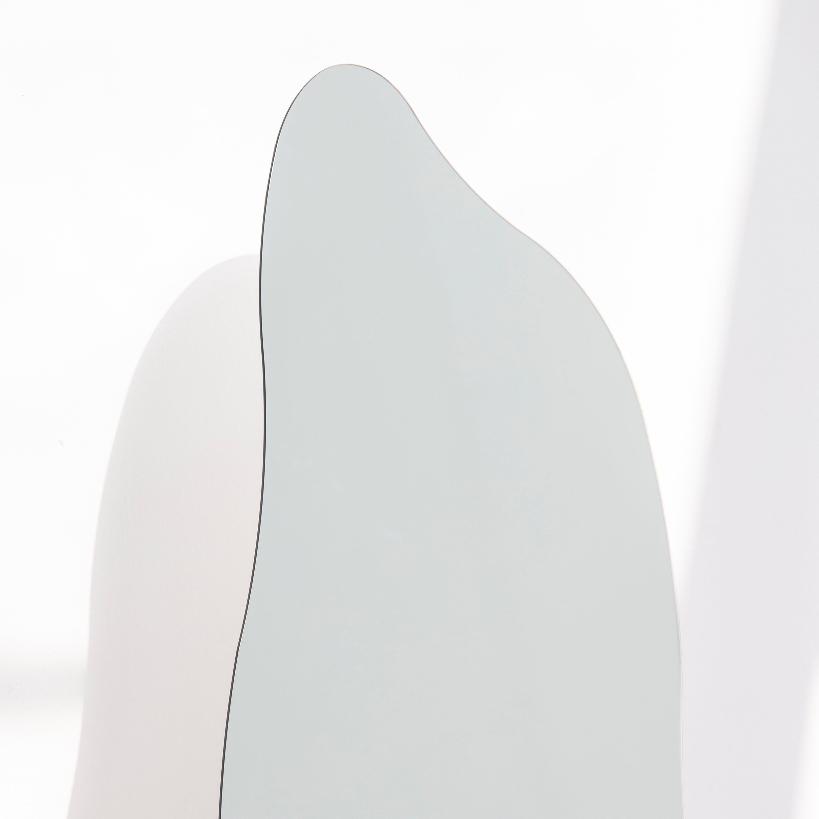 BYRON CURVE MIRROR FRAME - Art and craft furniture