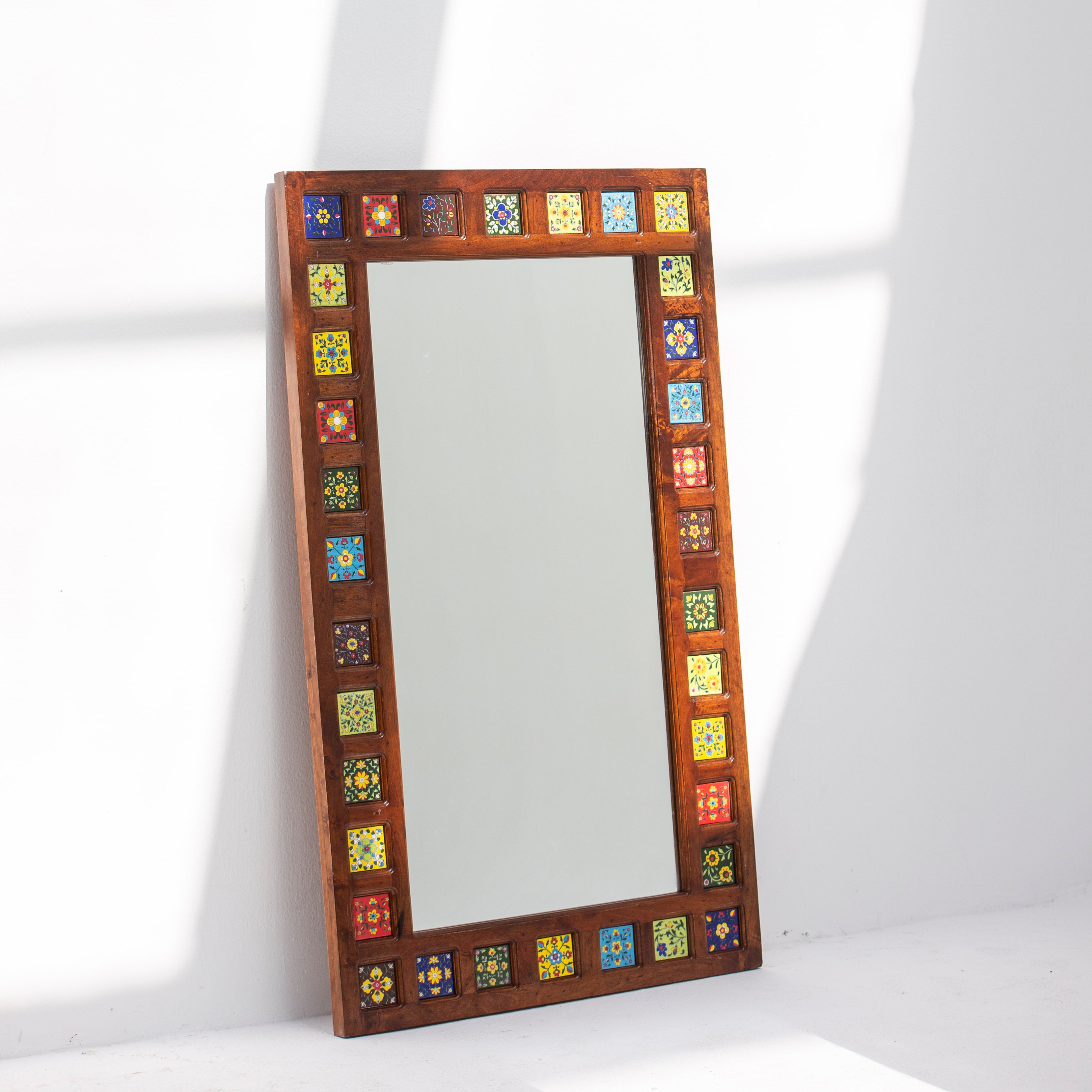 SHESTILE TILE FTD MIRROR FRAME - Art and craft furniture