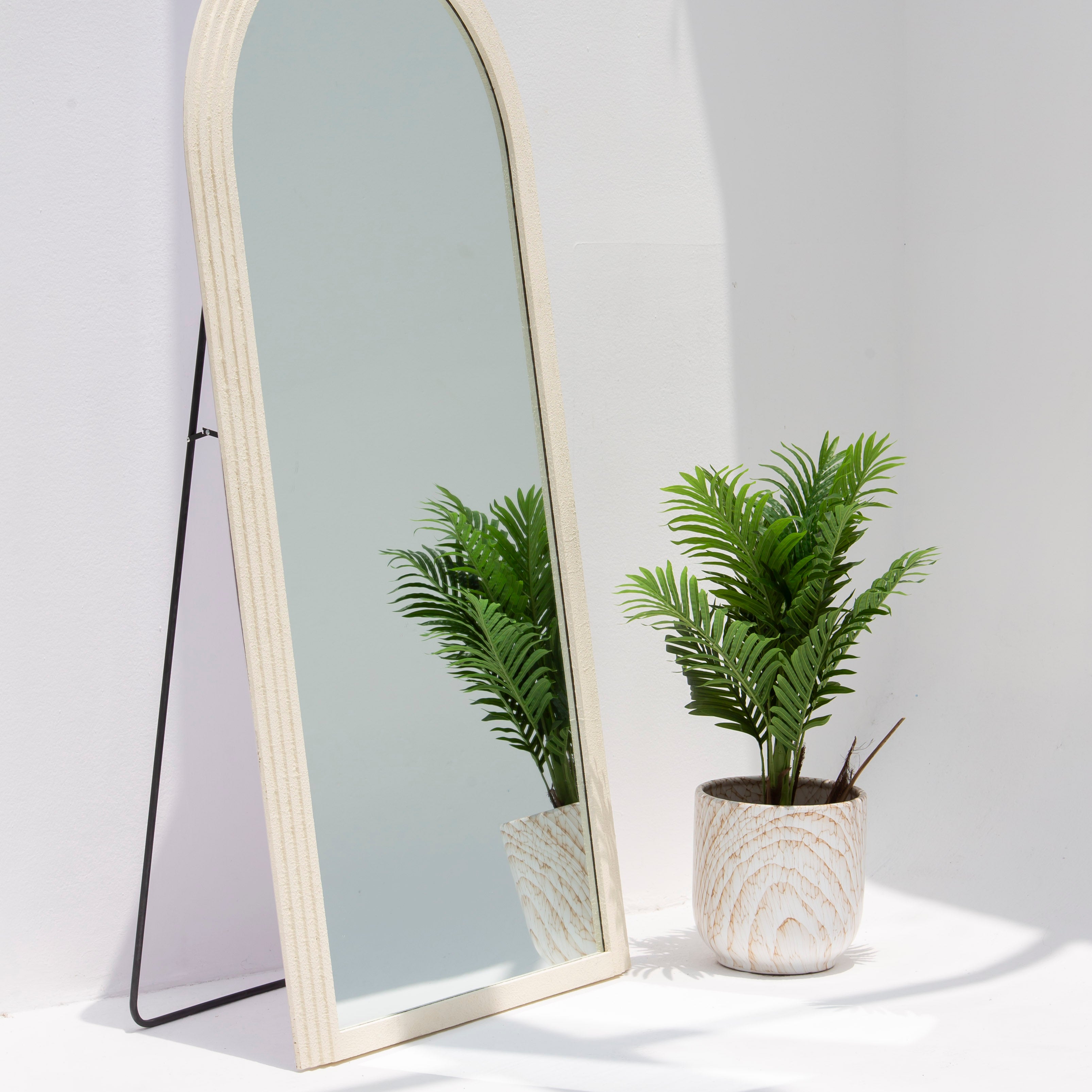 Arcwood White Mirror Frame - Art and craft furniture