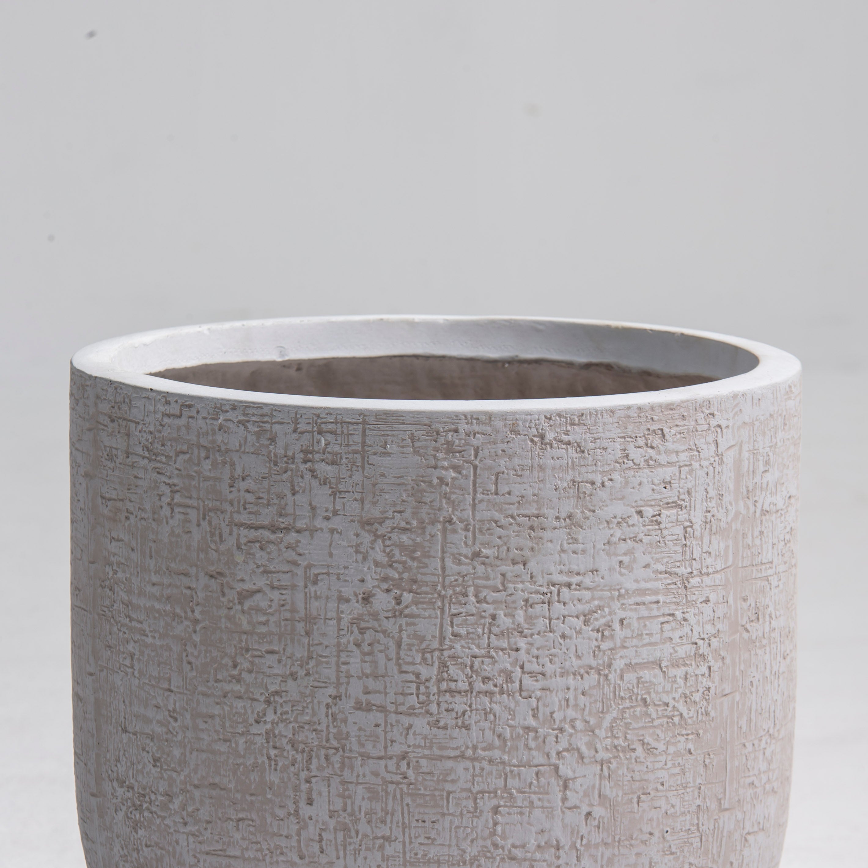 ORLIA WHITE PLANTER - Art and craft furniture