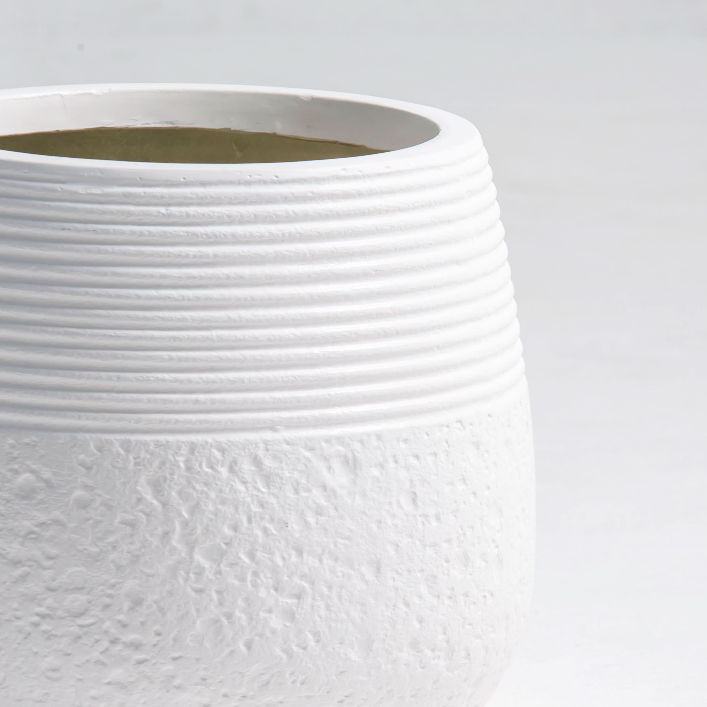 ZENO ROUND PLANTER - Art and craft furniture