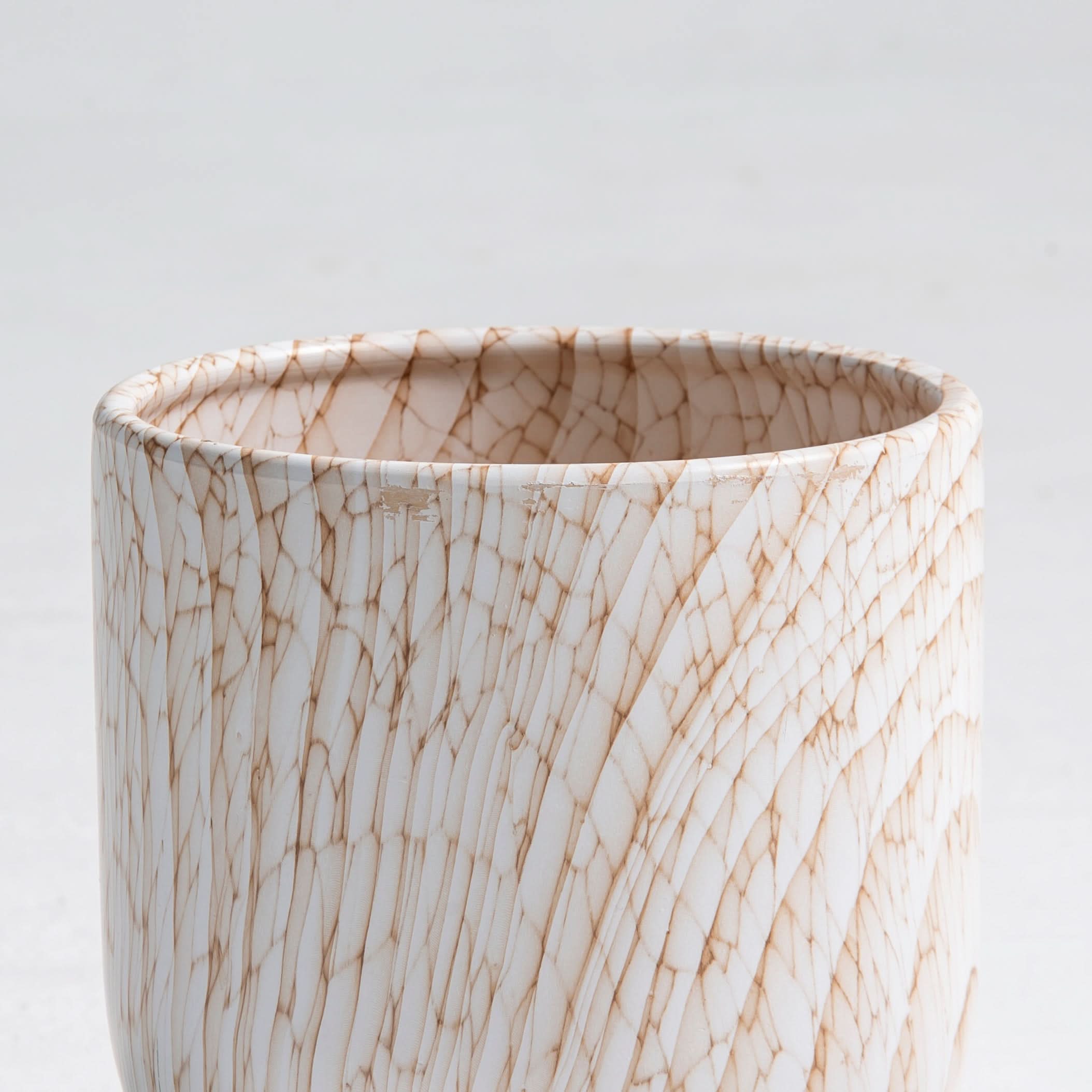 LUMO MARBLE FINISH CONCRETE PLANTER - Art and craft furniture