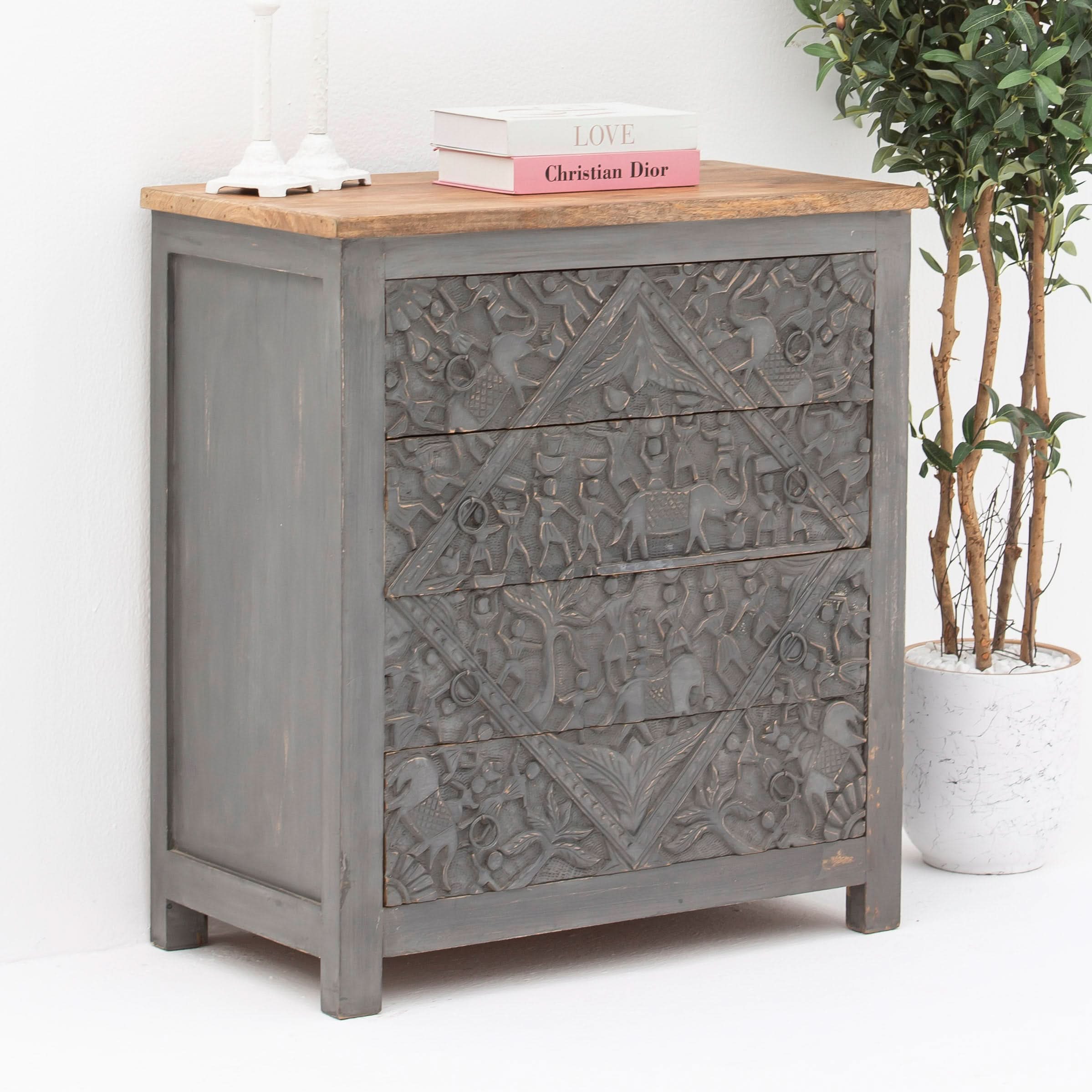 UDISHA CARVING DRAWCHEST - Art and craft furniture