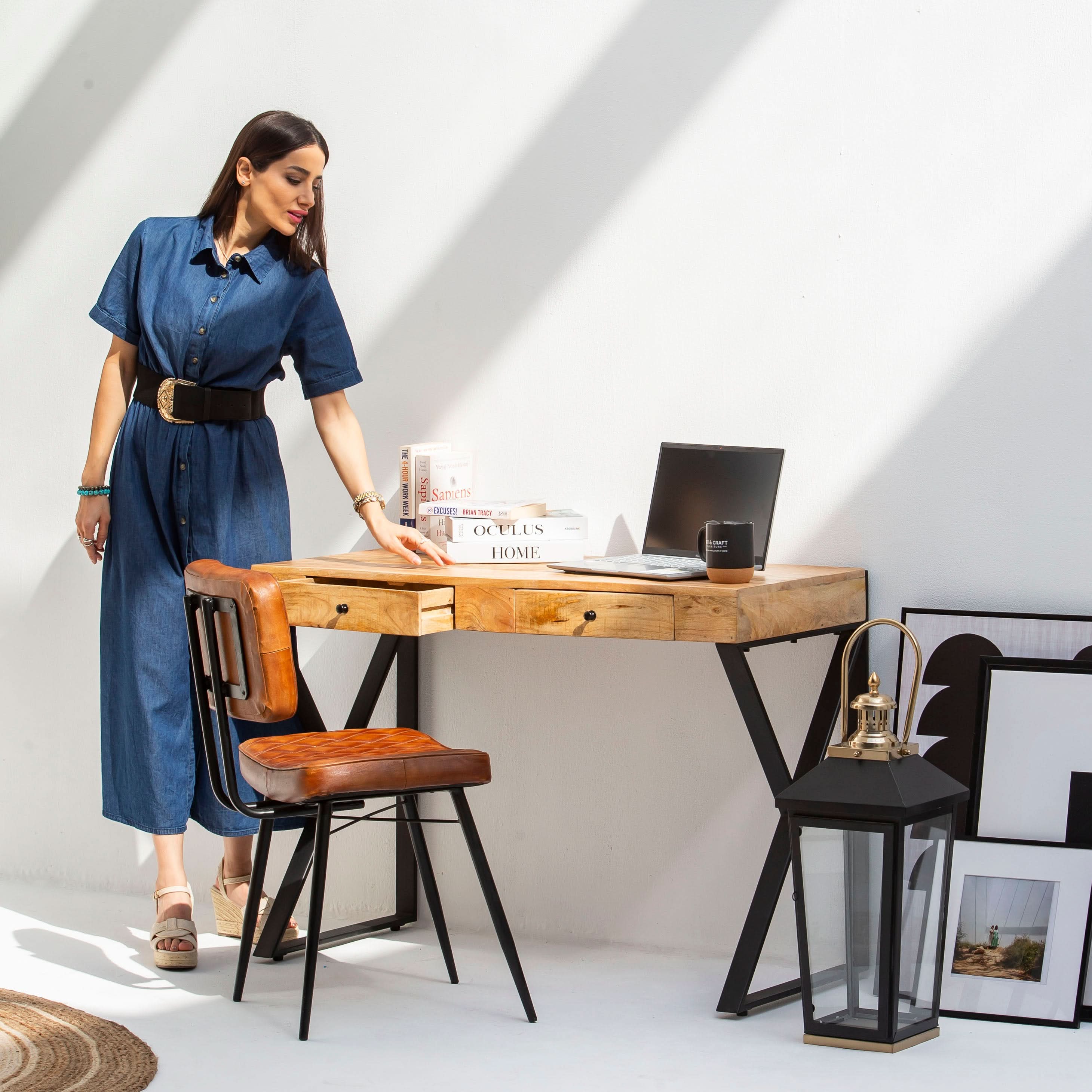 BERLIN LOFT WOODEN DESK - Art and craft furniture