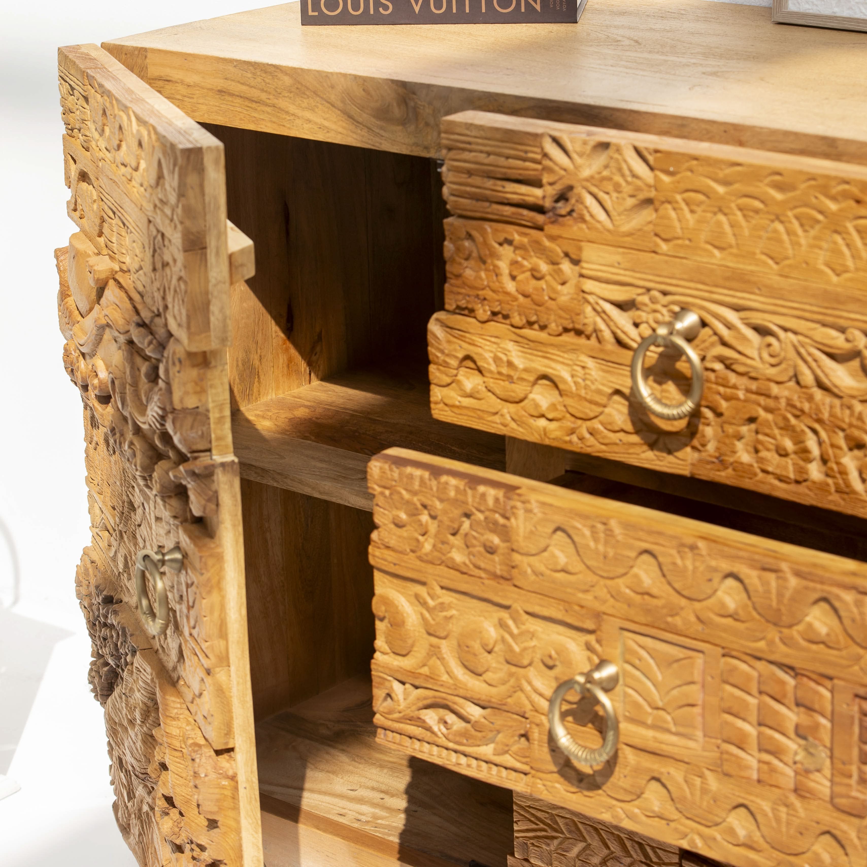 RAJWADA WOODEN SIDEBOARD - Art and craft furniture