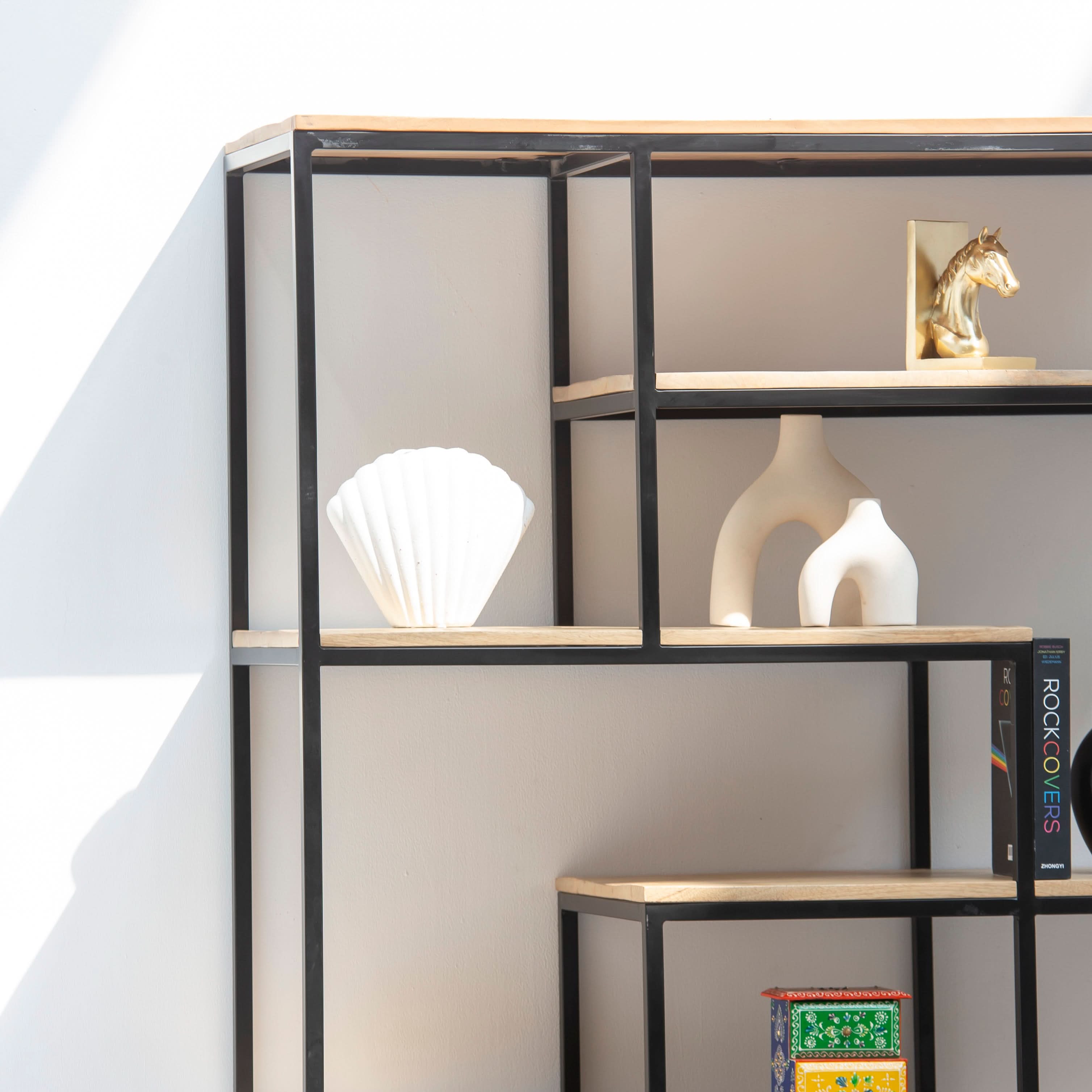 INDUSTRIAL WOODEN BOOKSHELF - Art and craft furniture