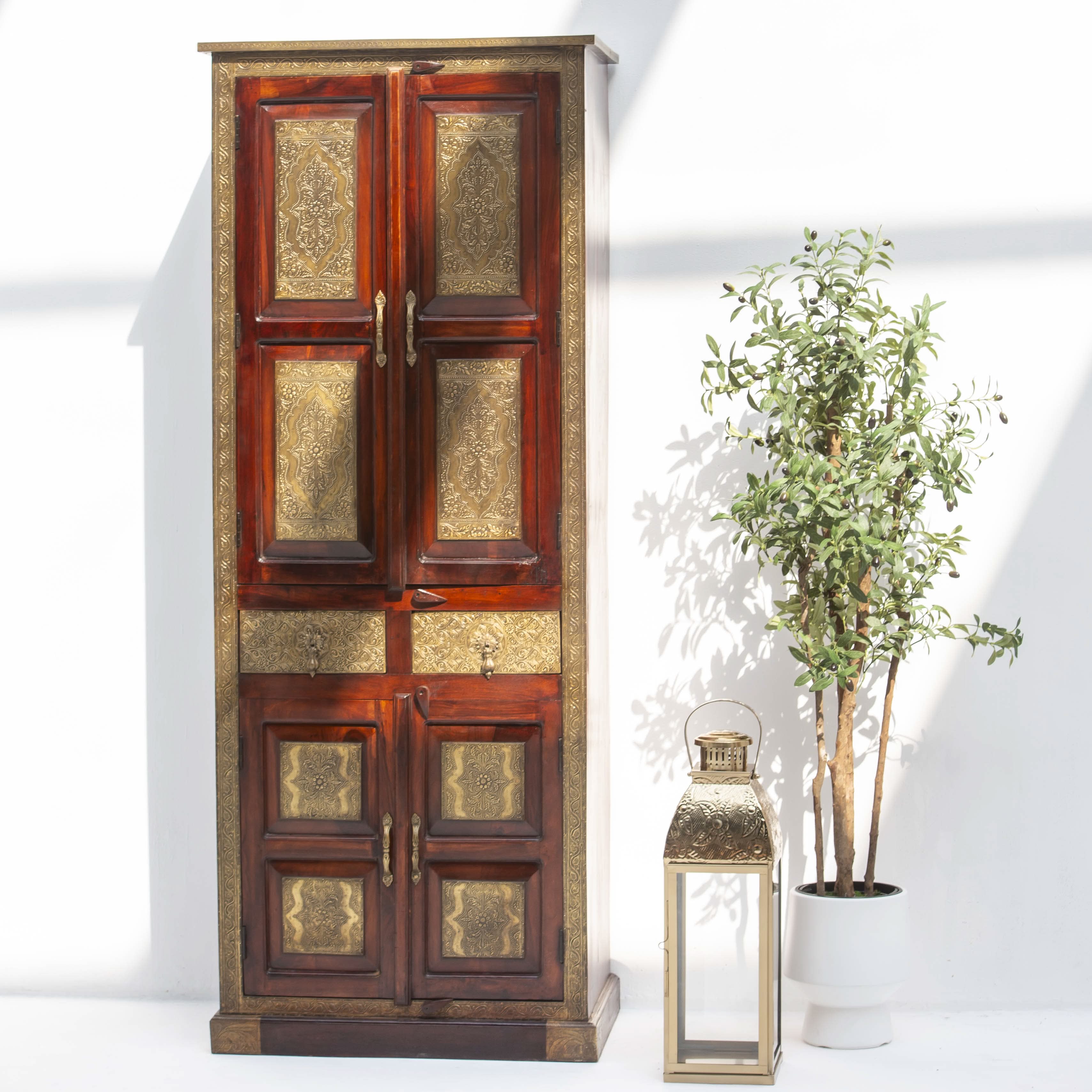 RICHMOND 4 DOORS 2 DRAWERS BRASS CABINET - Art and craft furniture