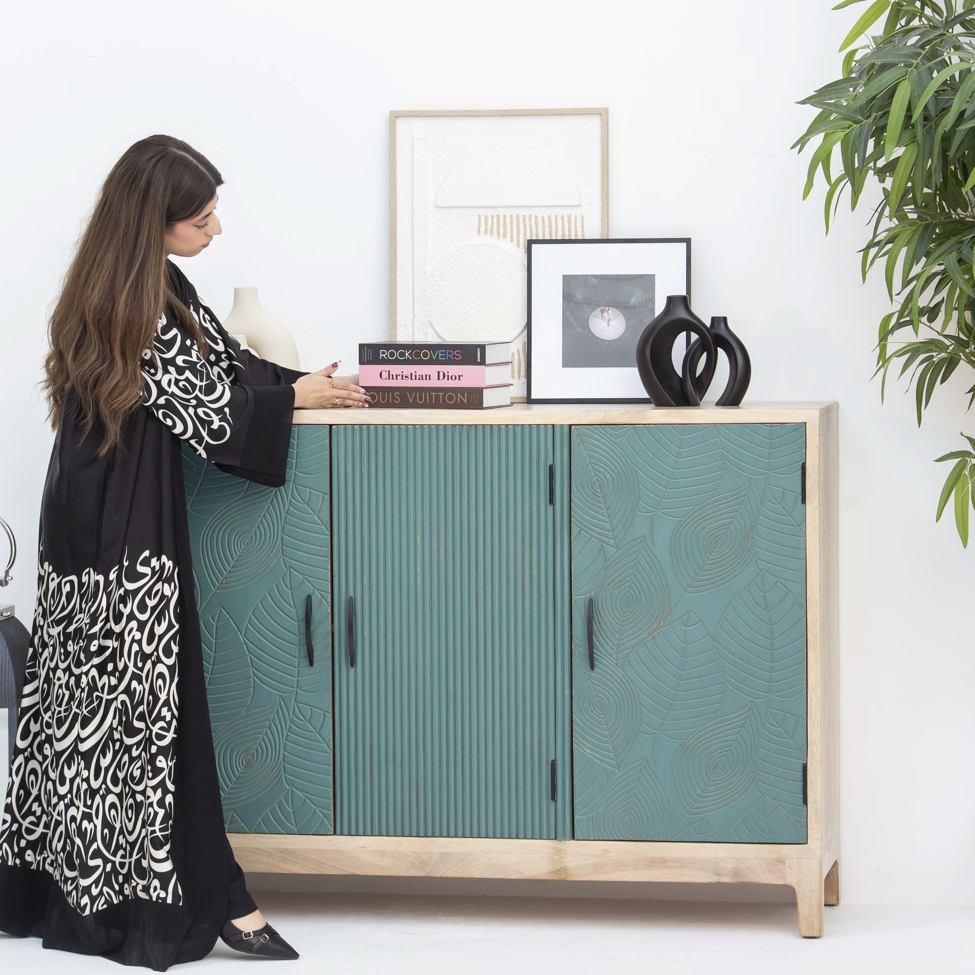 BLOSSORA THREE DOOR SIDEBOARD - Art and craft furniture